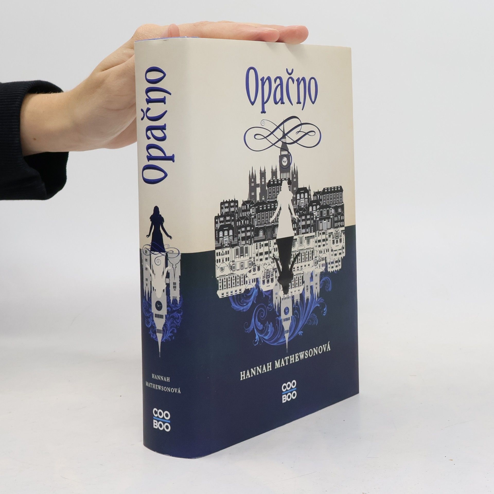 Hannah Mathewson Opačno