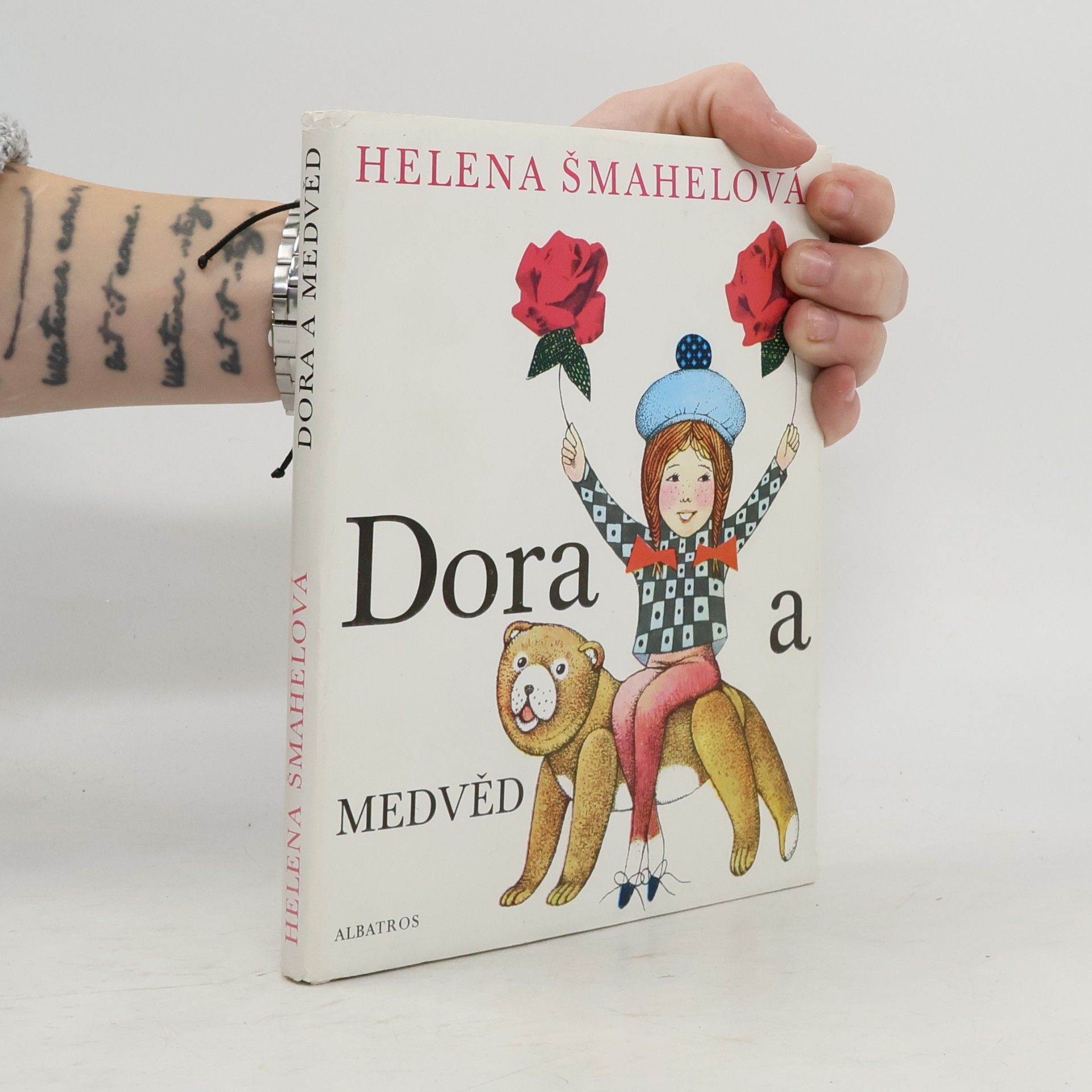 Helena Šmahelová Dora a medvěd