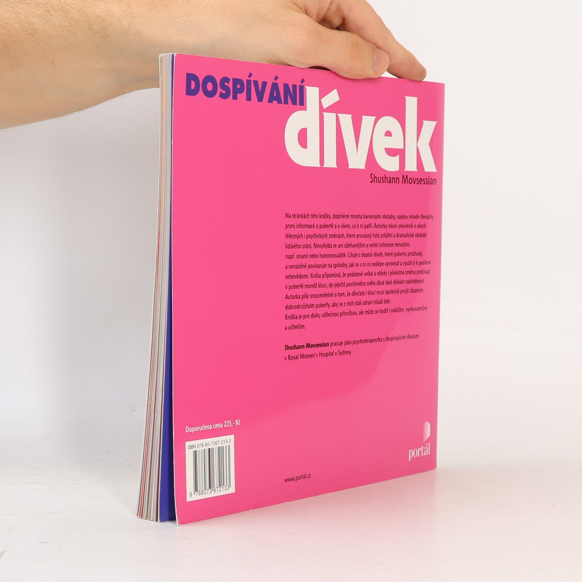 Shushann Movsessian Dospívání dívek