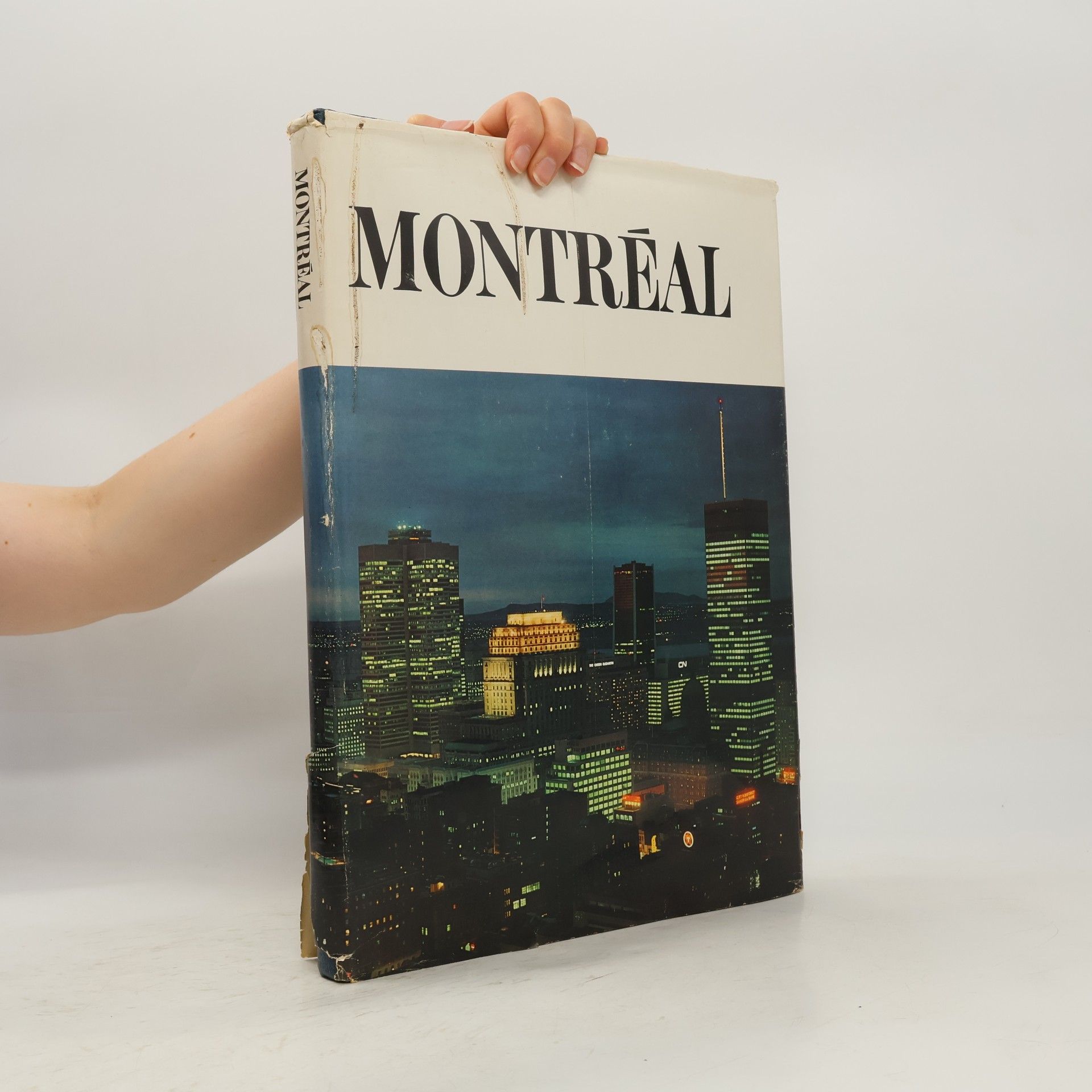 Leonard L. Knott Montréal