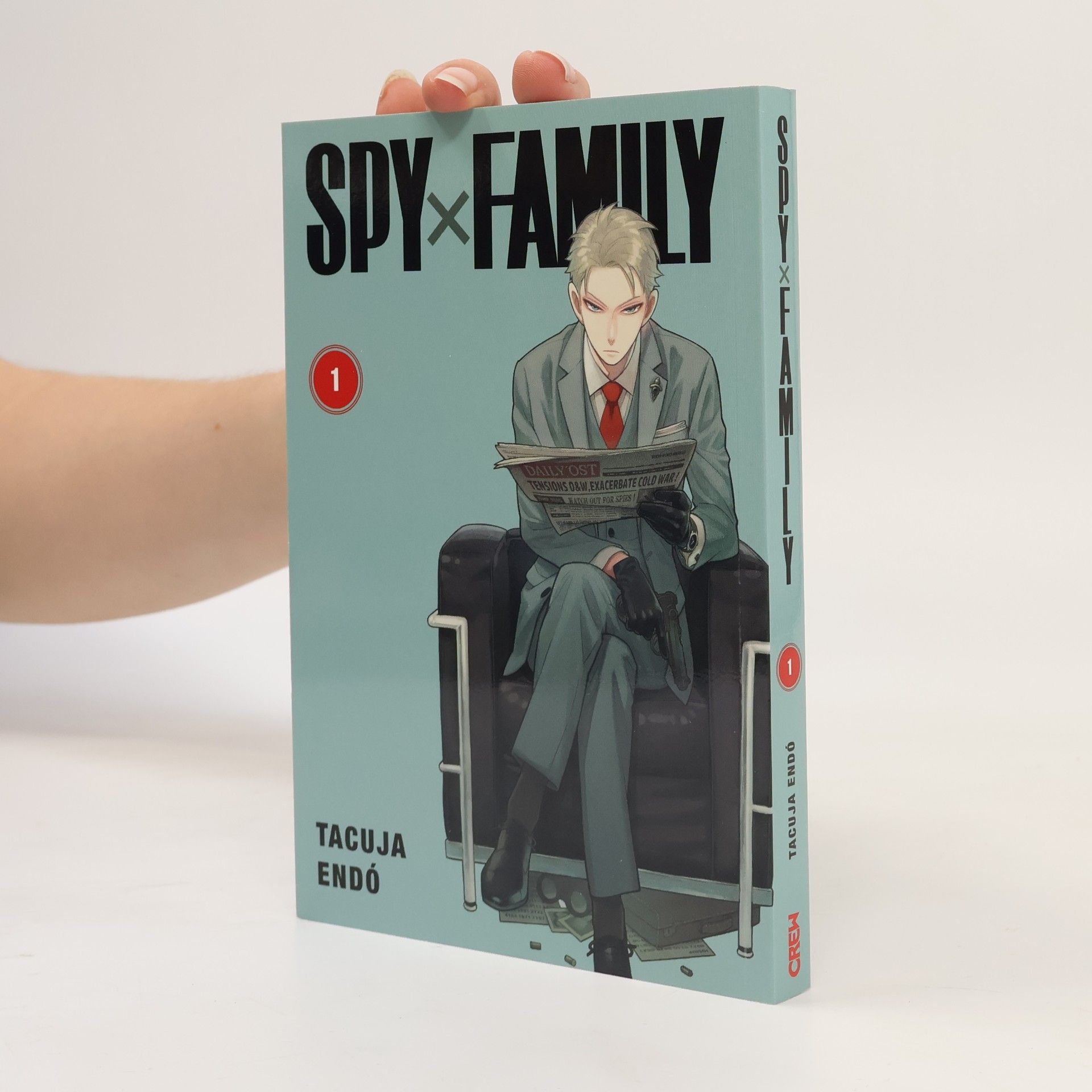 Tacuja Endó Spy x Family 1