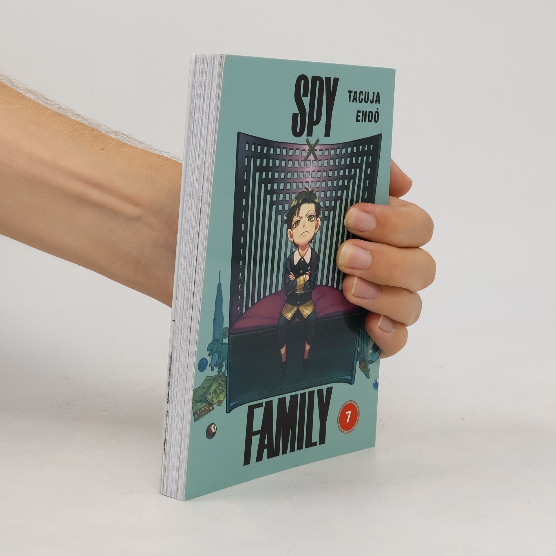 Tacuja Endó Spy x family: 7