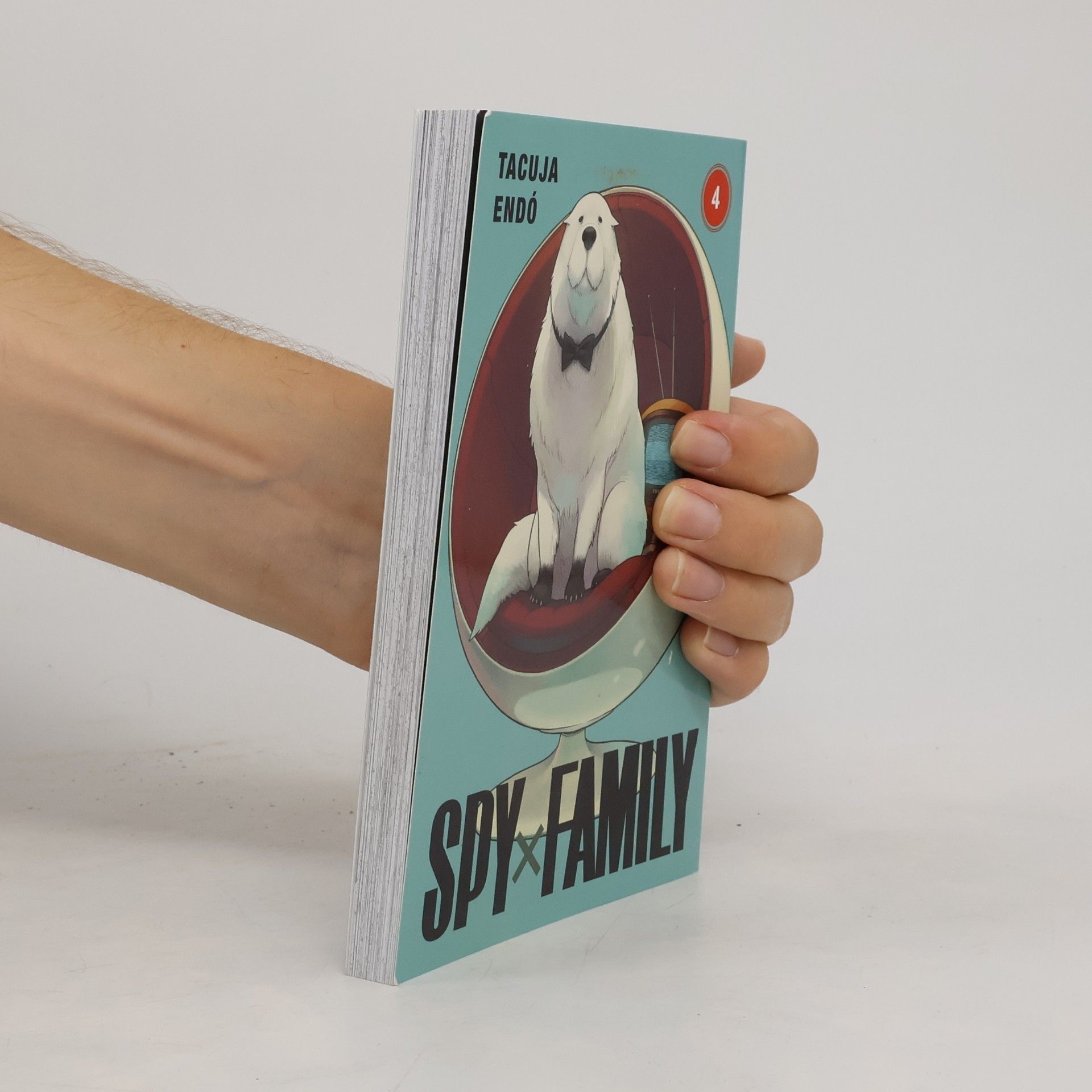 Tacuja Endó Spy x Family 4