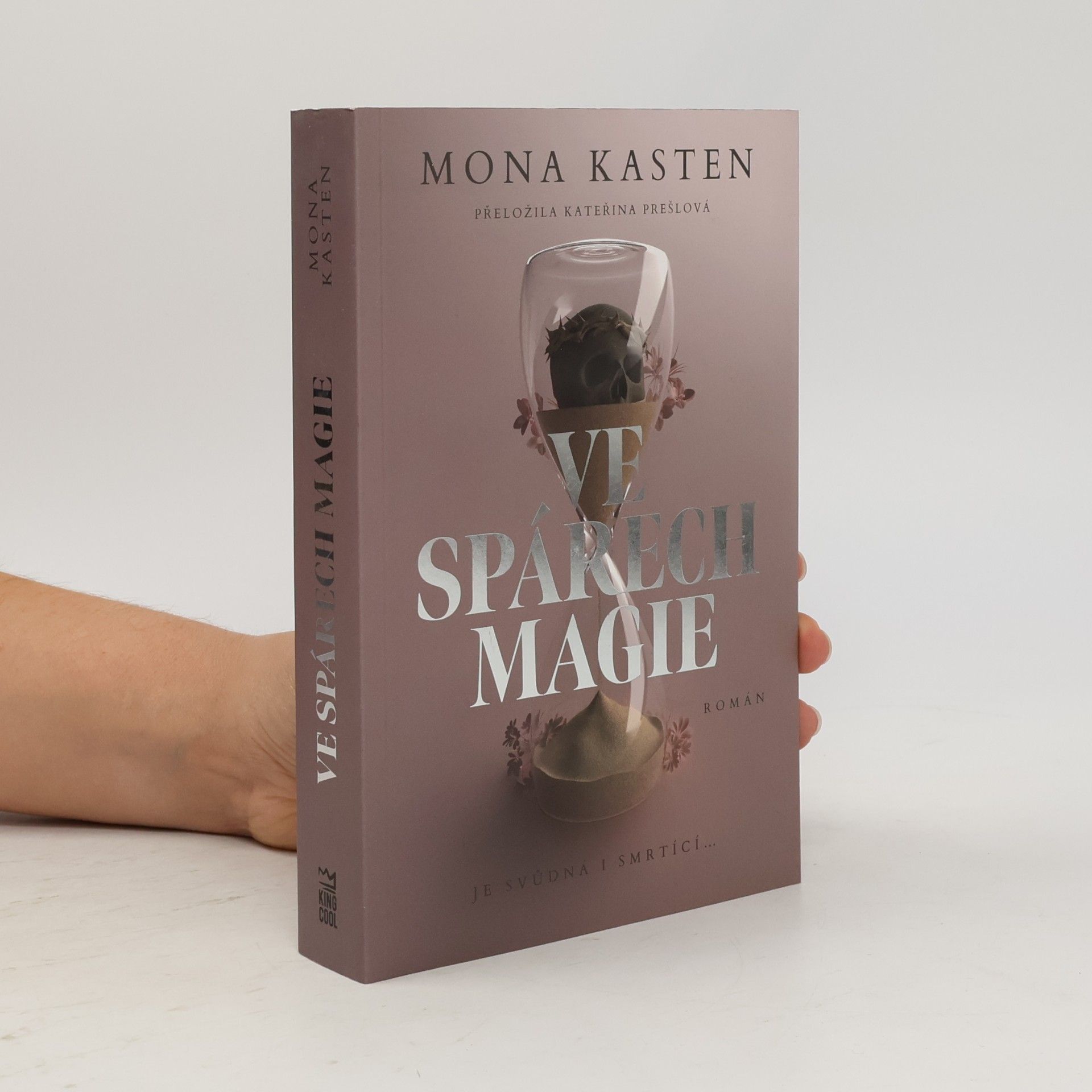 Ve spárech magie