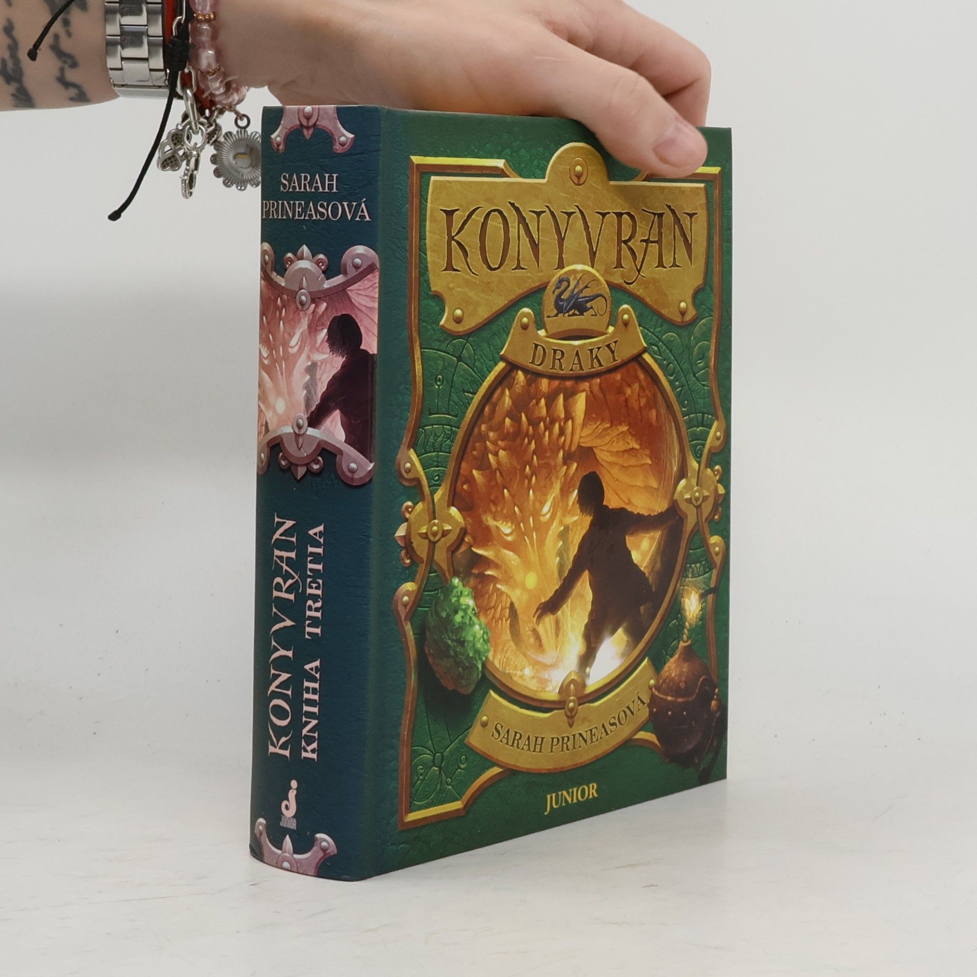 Sarah Prineas Konyvran 3: Draky