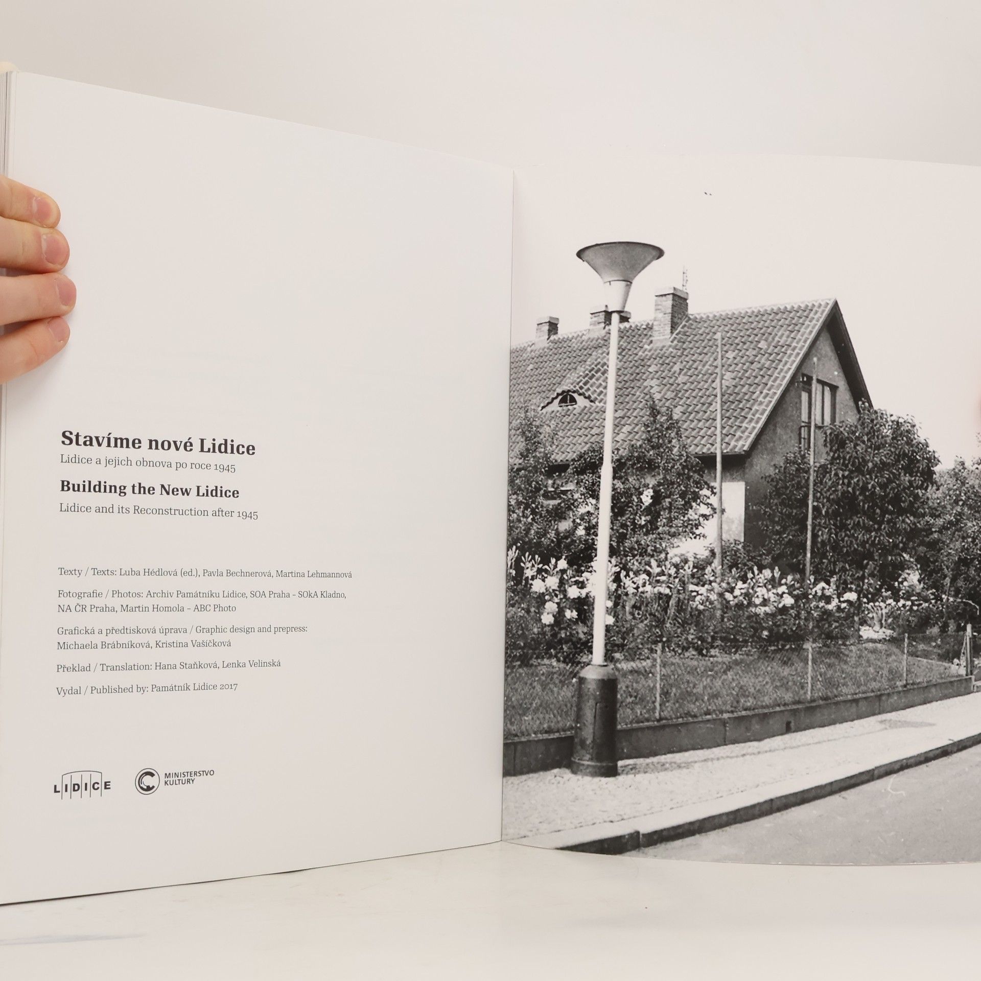 Collectif d'auteurs Stavíme nové Lidice. Building the New Lidice