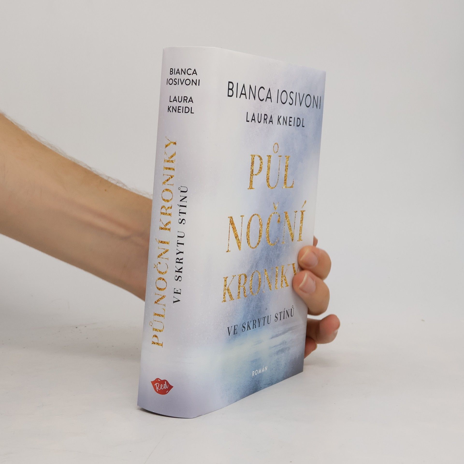 Bianca Iosivoni Ve skrytu stínů