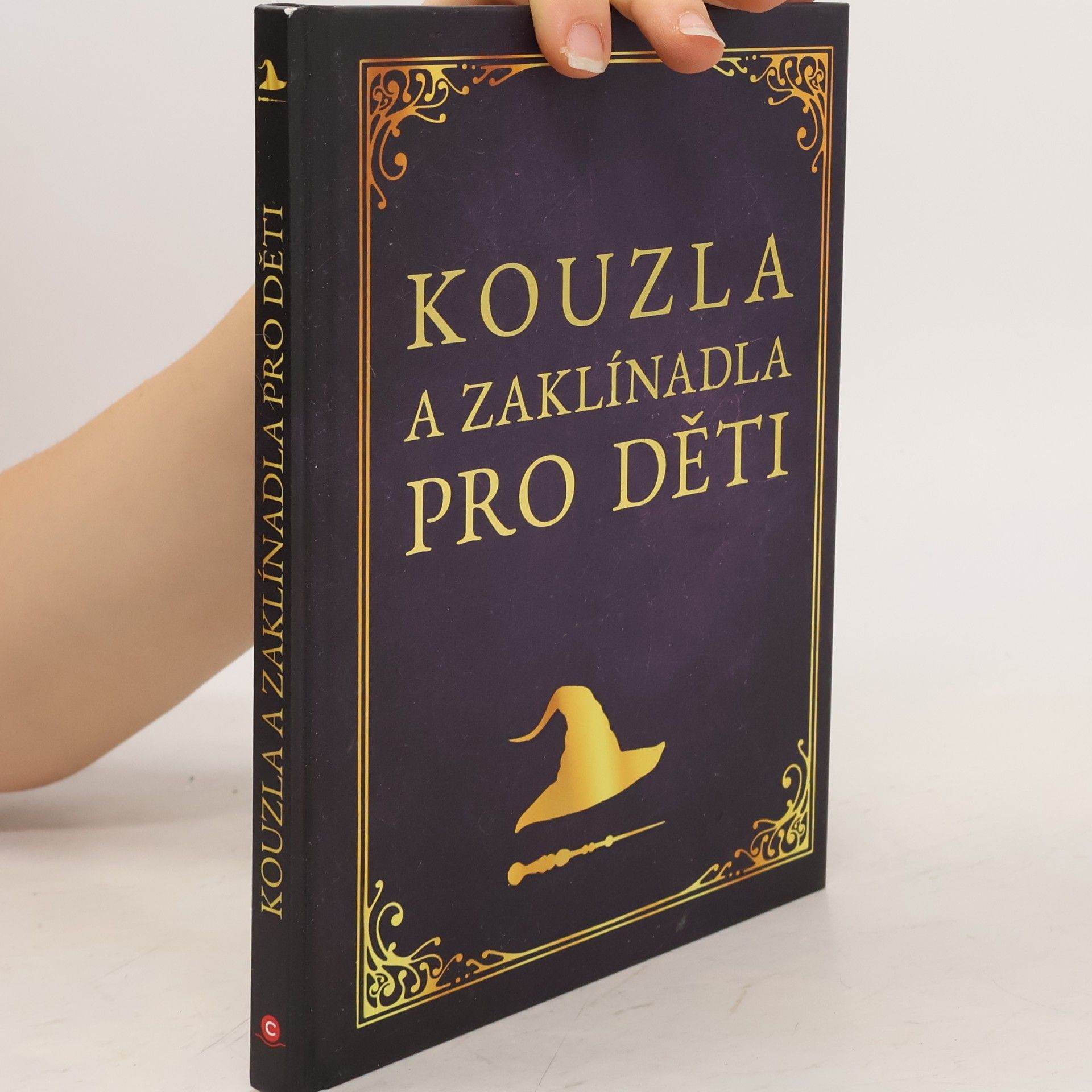 Zuzana Neubauerová Kouzla a zaklínadla pro děti