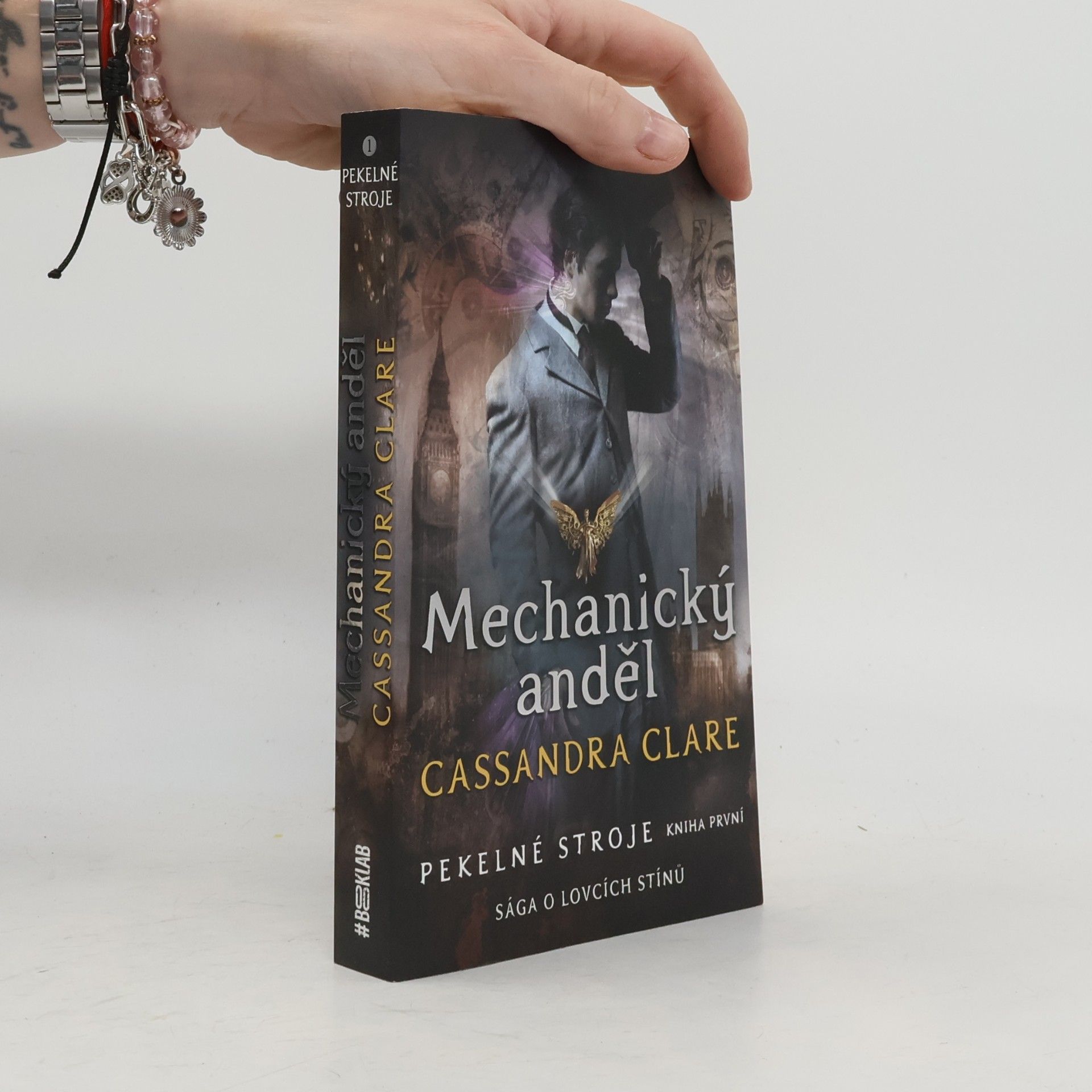 Cassandra Clare Mechanický anděl