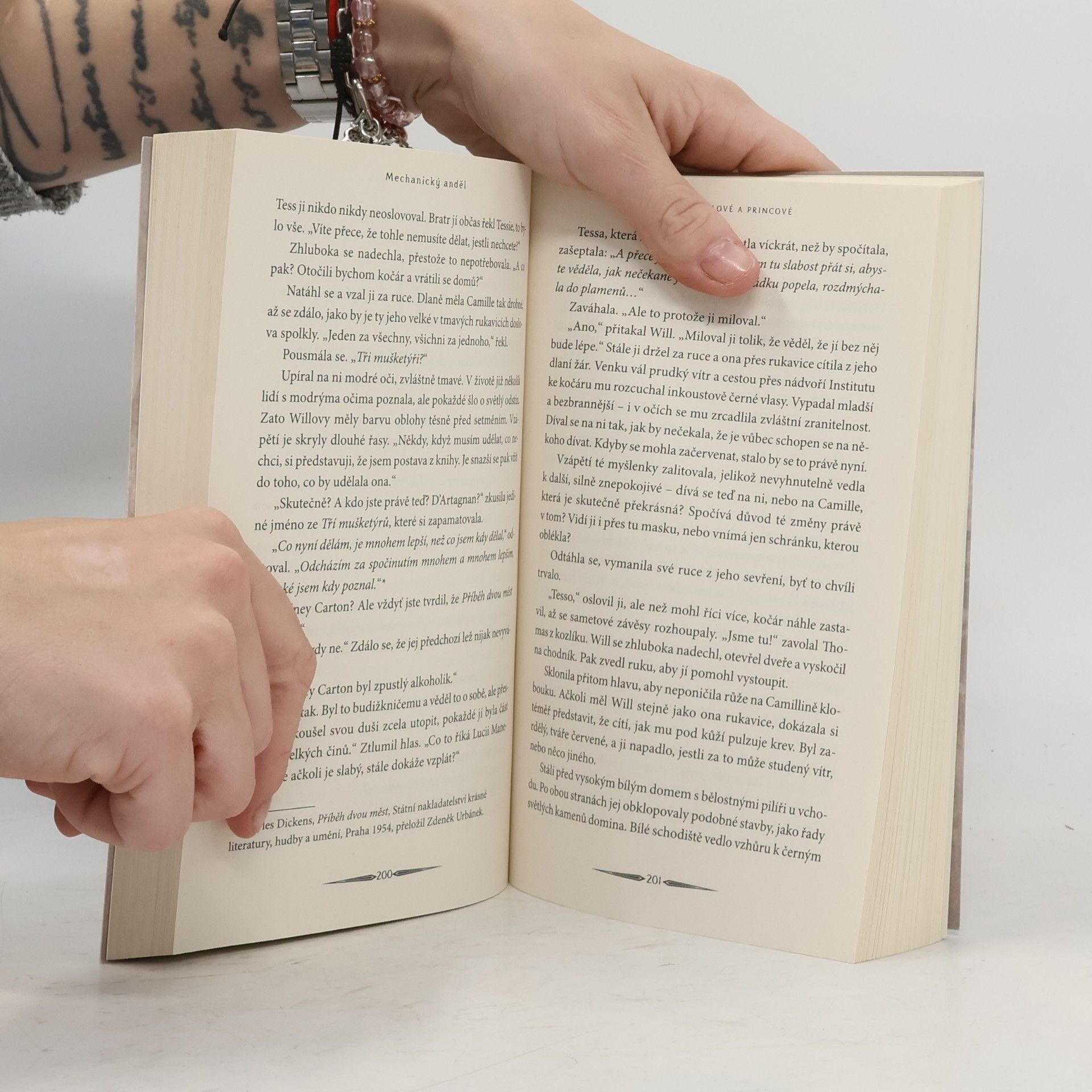 Cassandra Clare Mechanický anděl