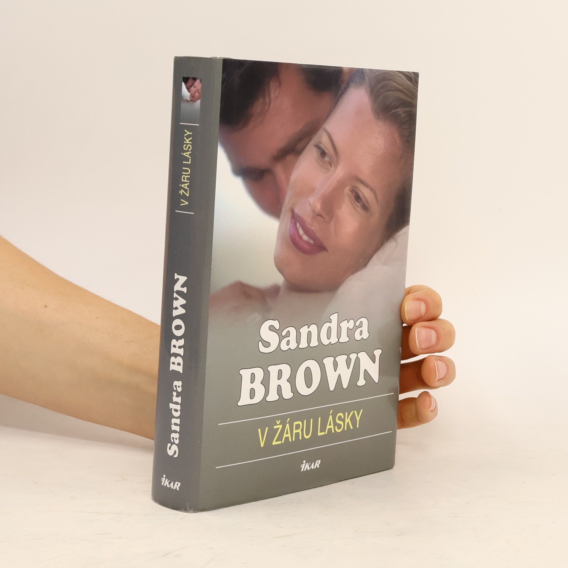 Sandra Brown V žáru lásky
