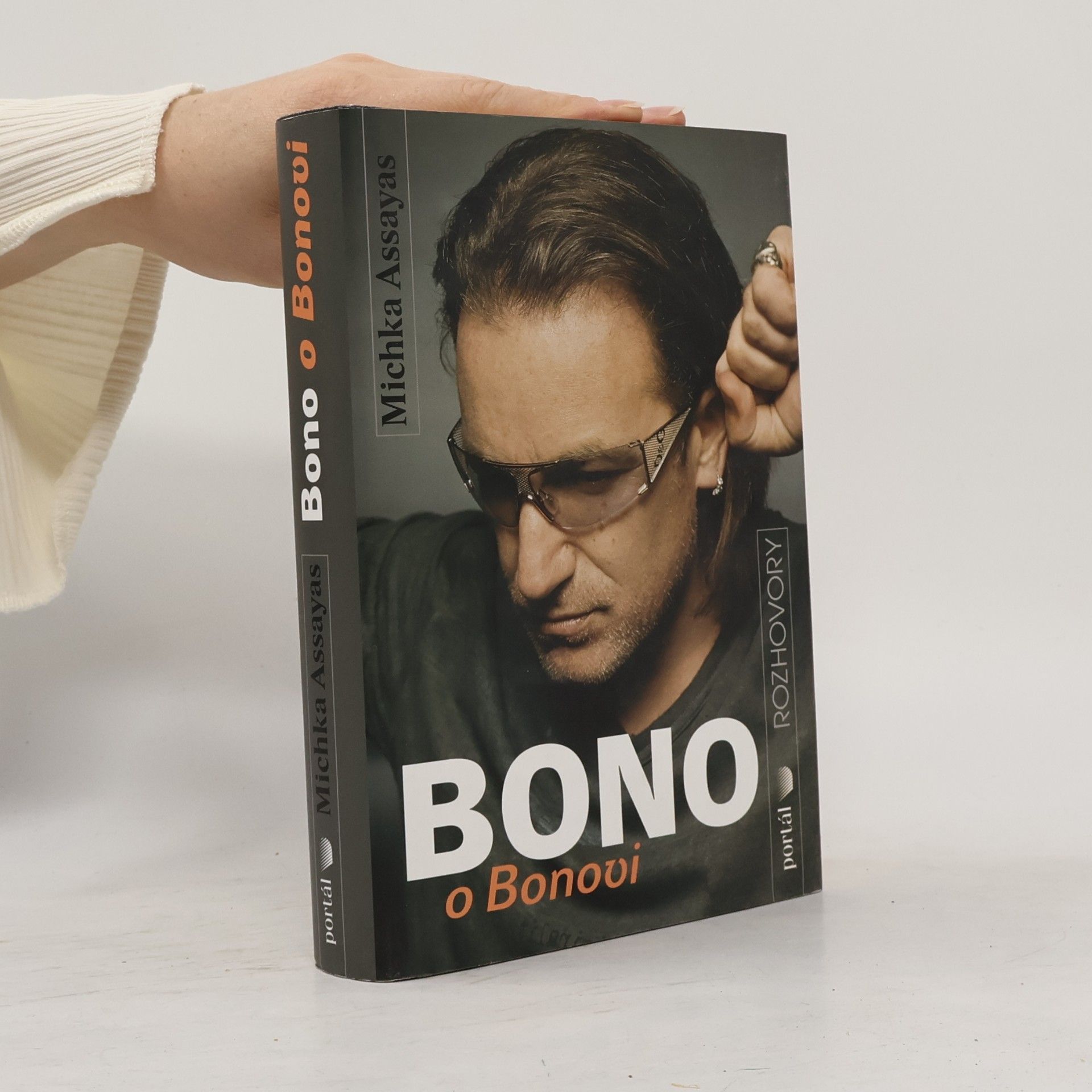 Michka Assayas Bono o Bonovi