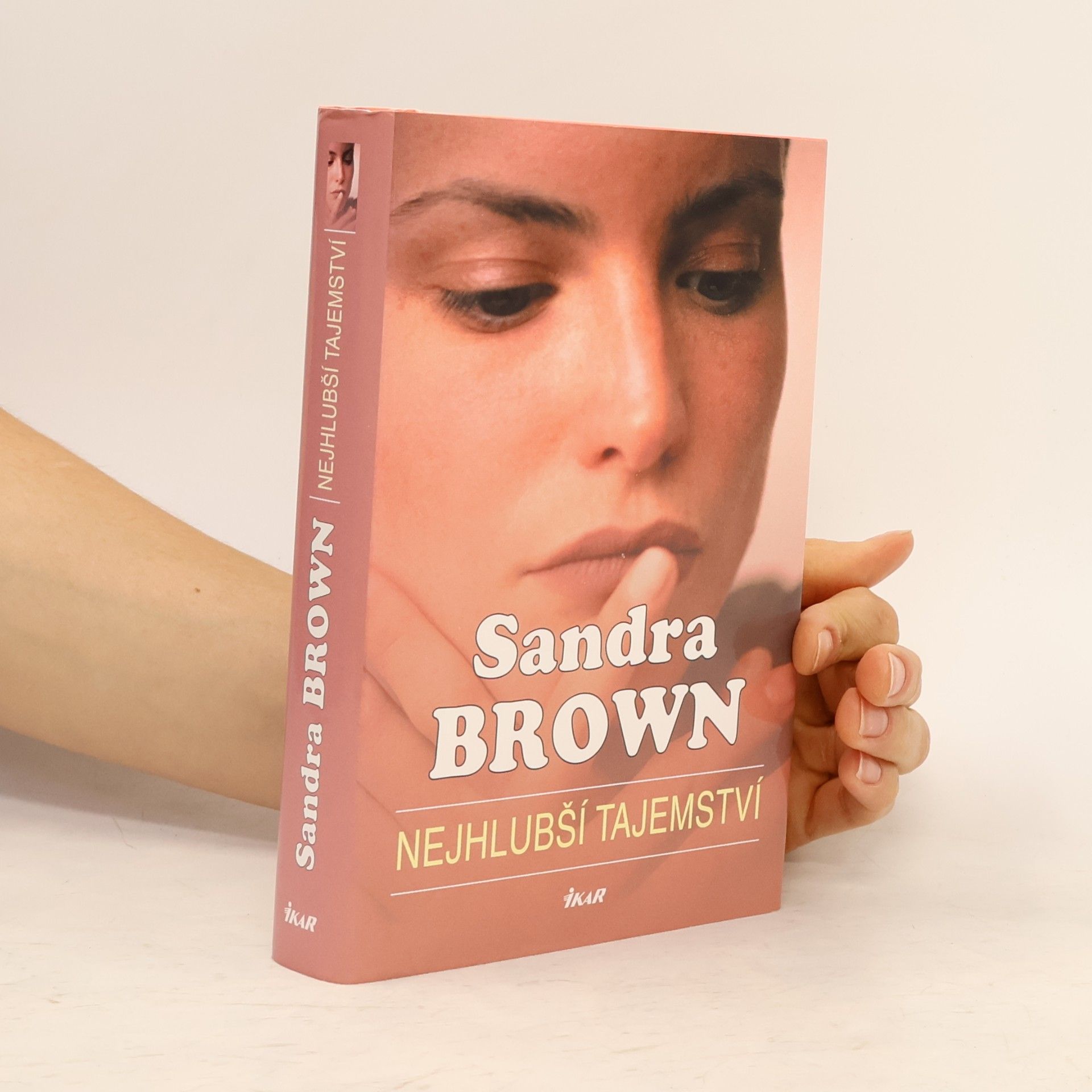 Sandra Brown Nejhlubší tajemství
