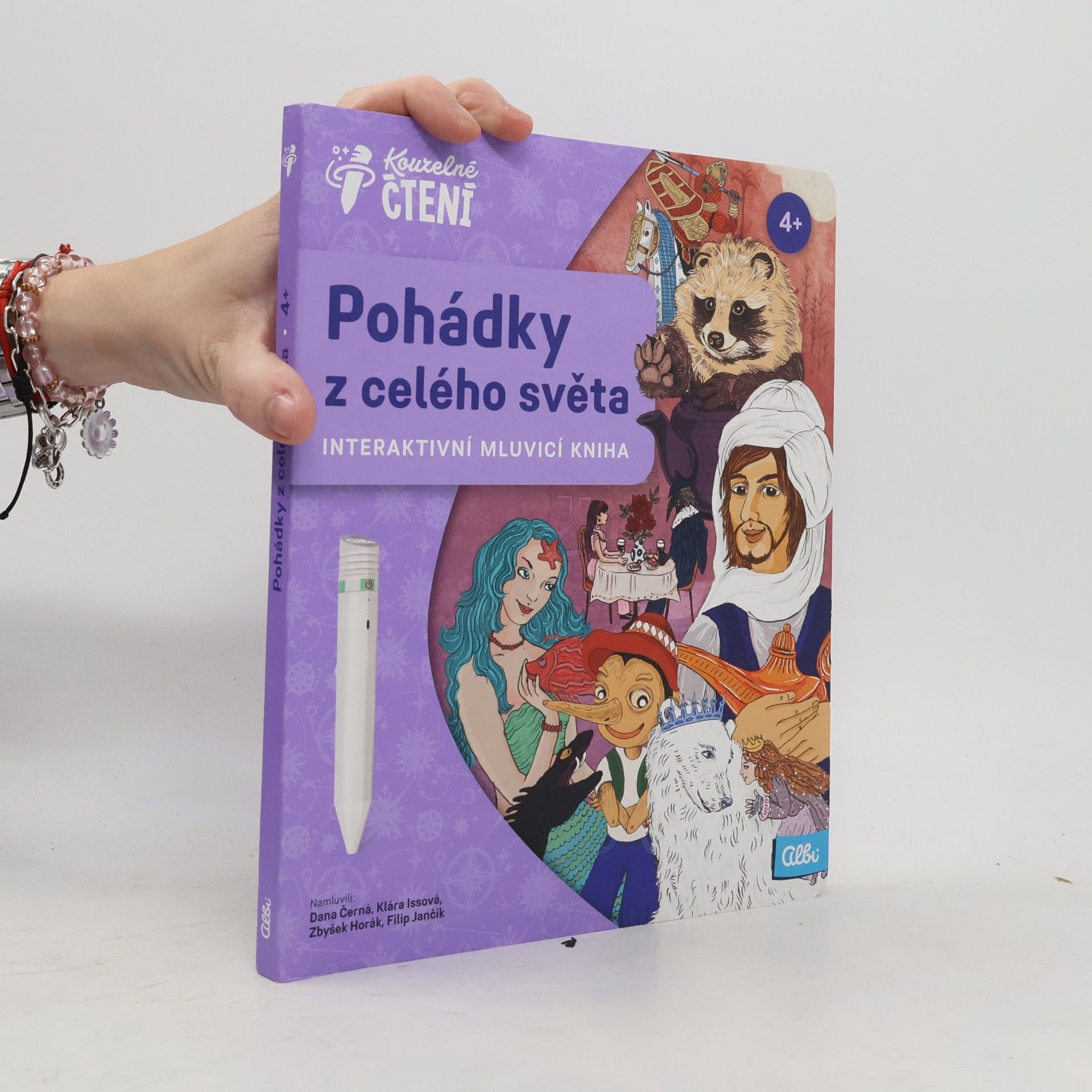 Kolektiv autorů Pohádky z celého světa : interaktivní mluvicí kniha