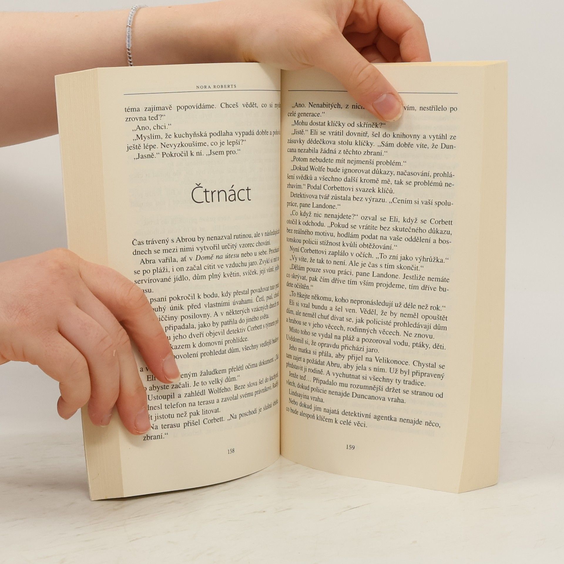Nora Roberts Dům na útesu