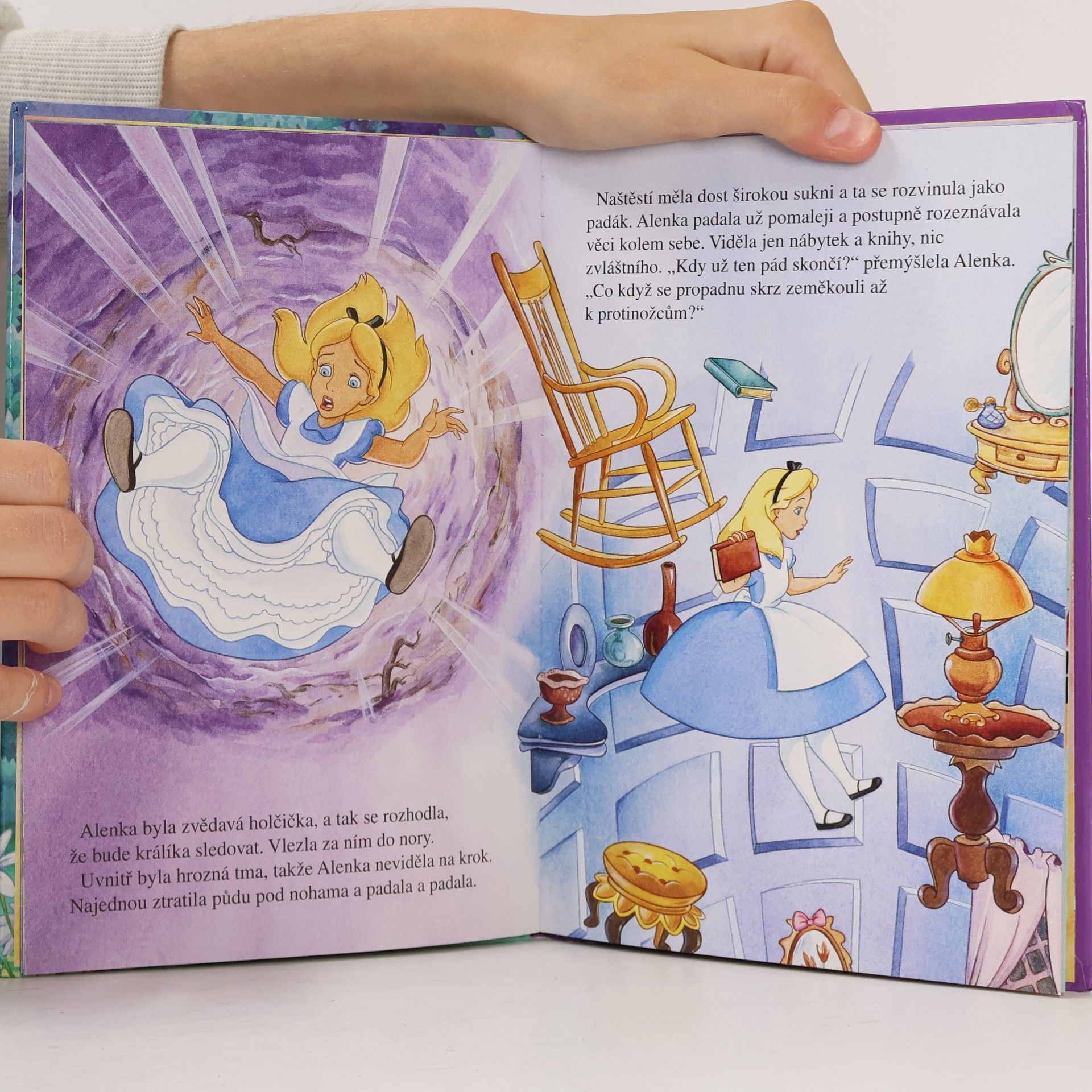 Kolektiv autorů Alenka v říši divů