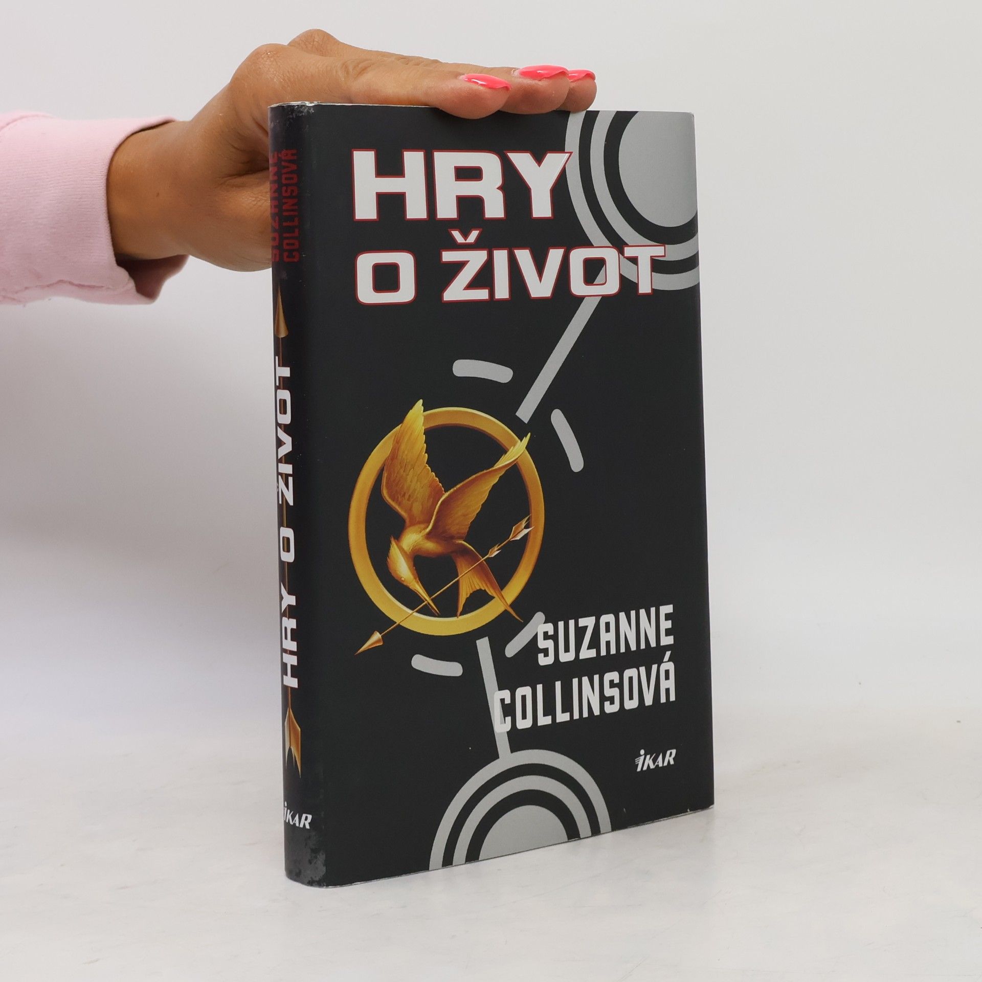 Suzanne Collins Hry o život
