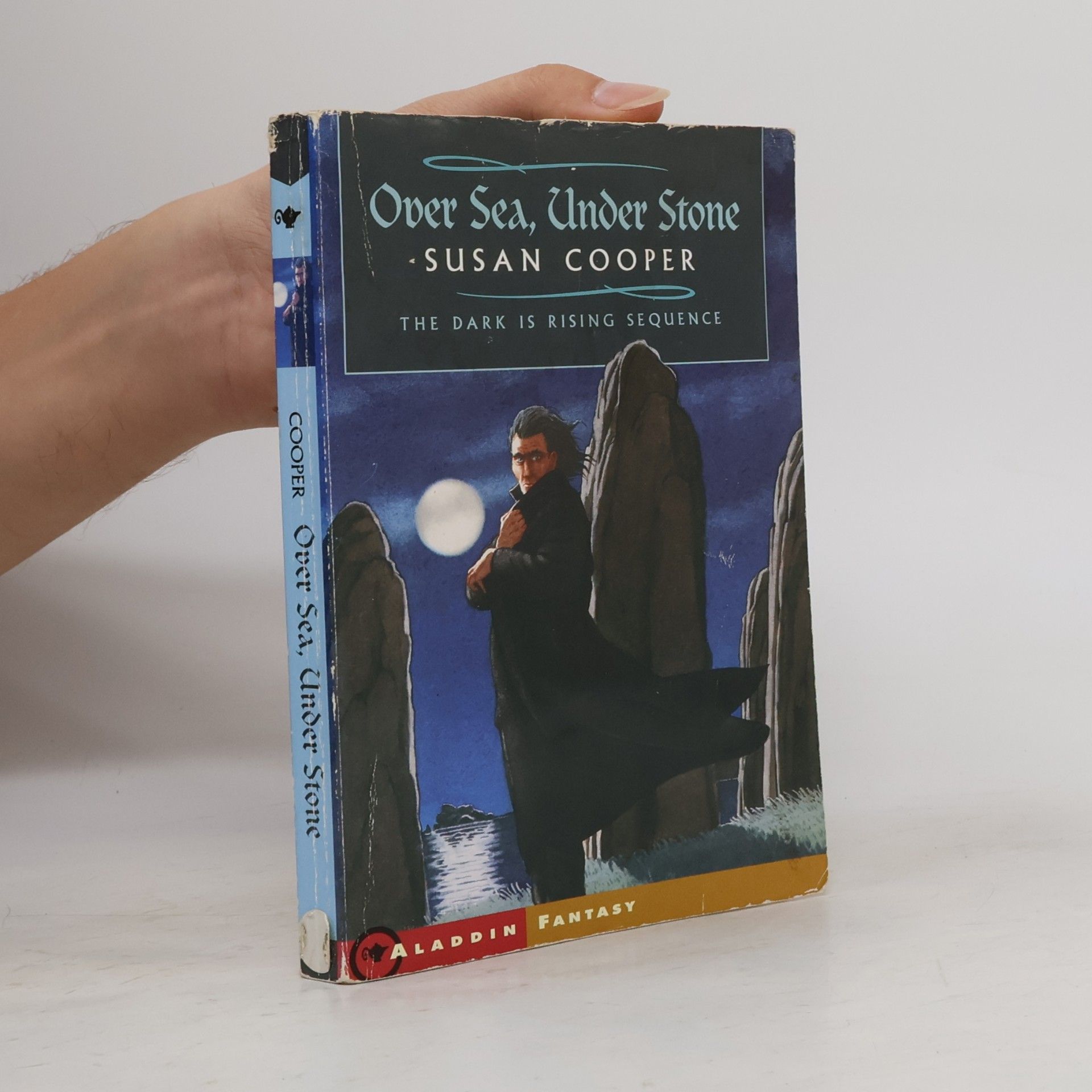 Susan Cooper Over Sea, Under Stone