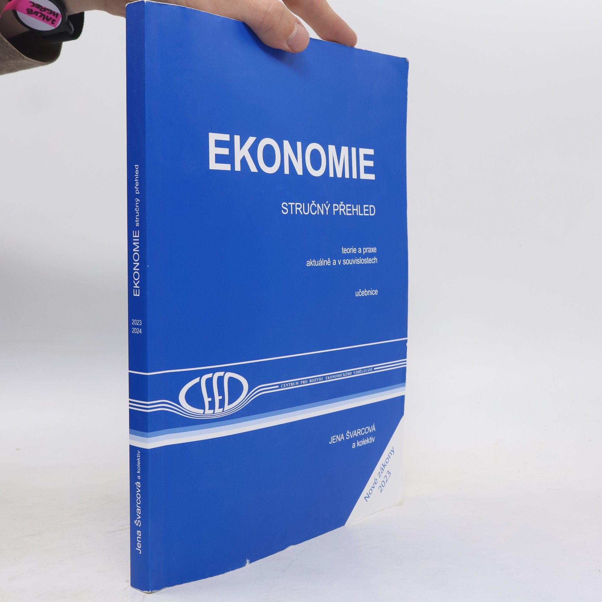 Jena Švarcová Ekonomie