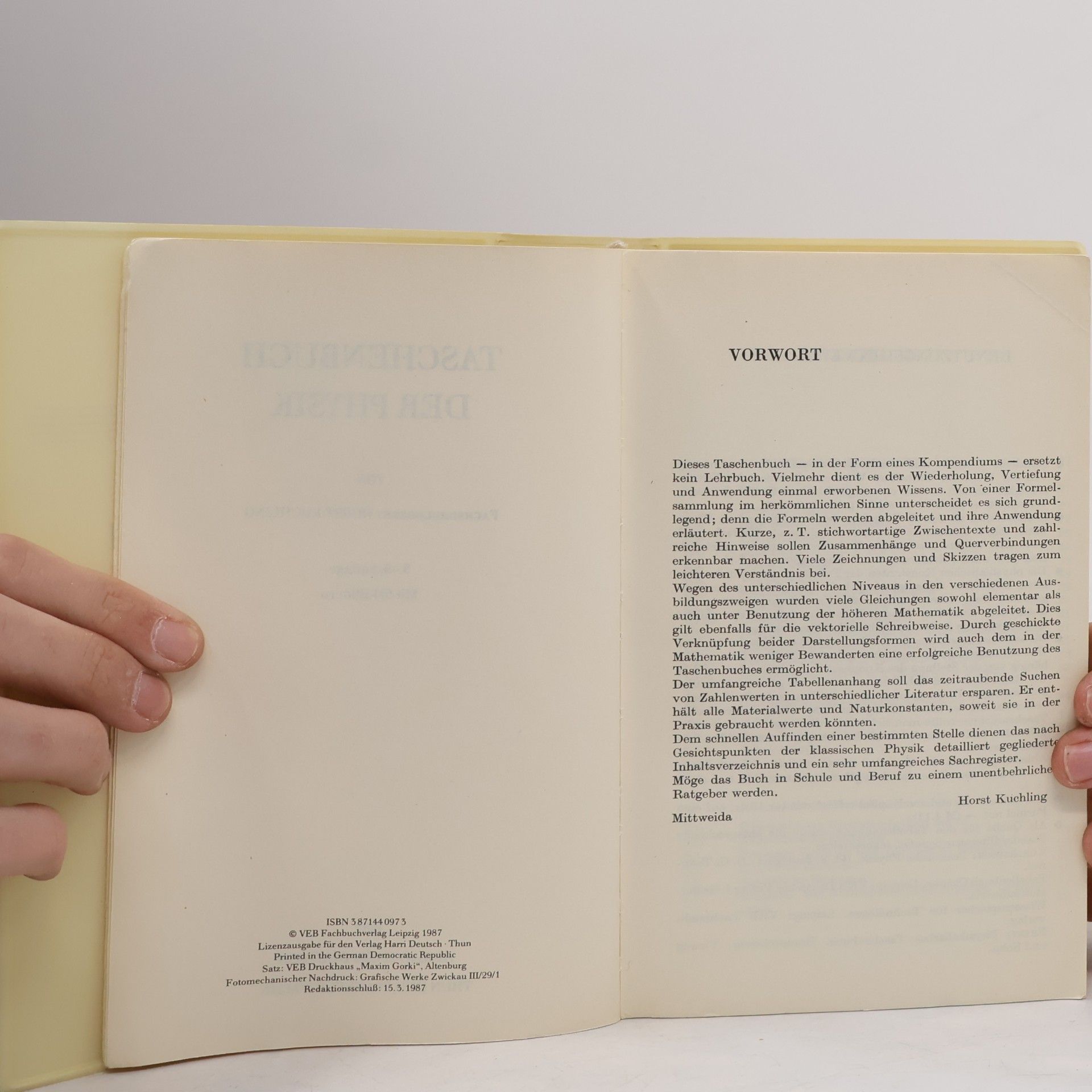 Horst Kuchling Taschenbuch der Physik