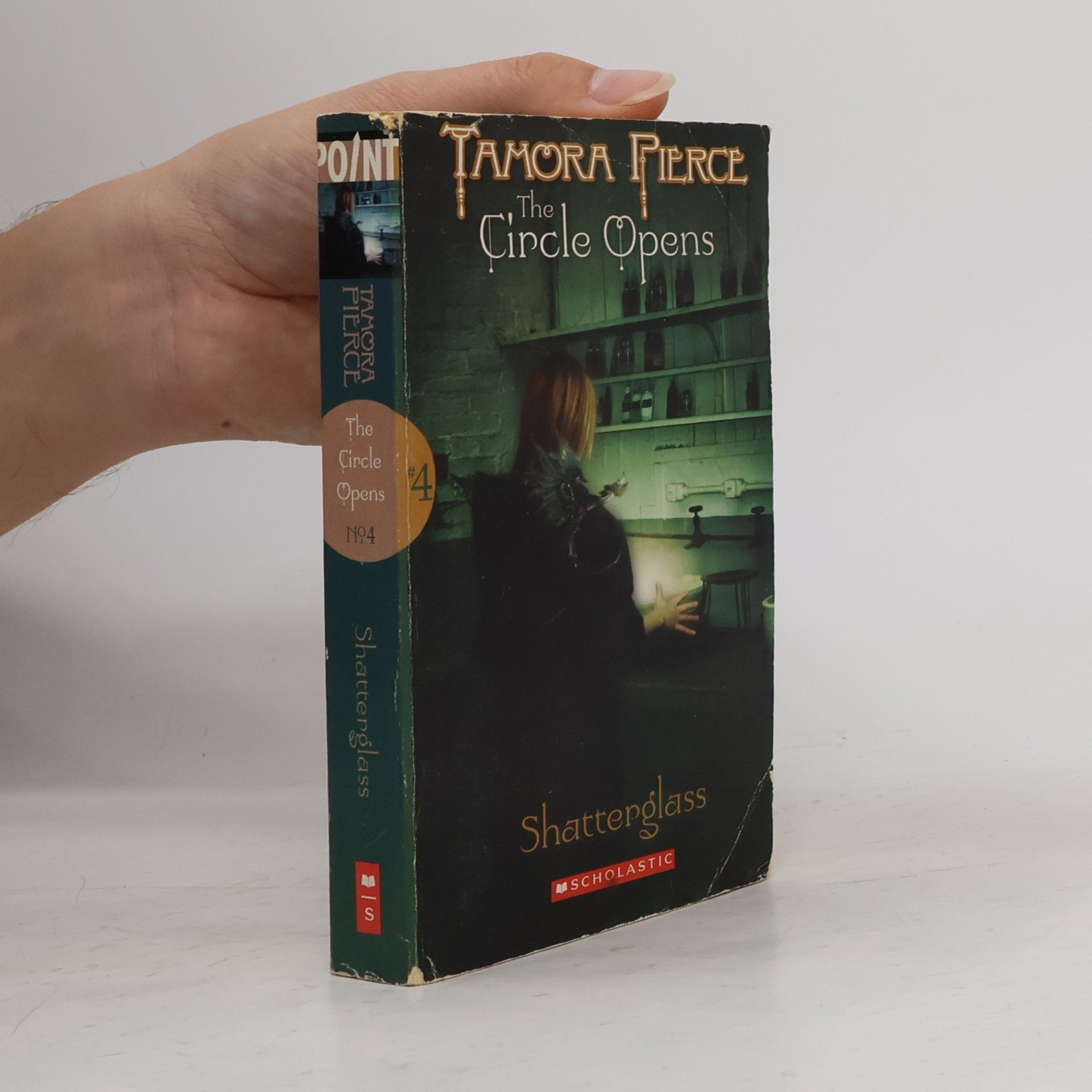 Tamora Pierce Shatterglass