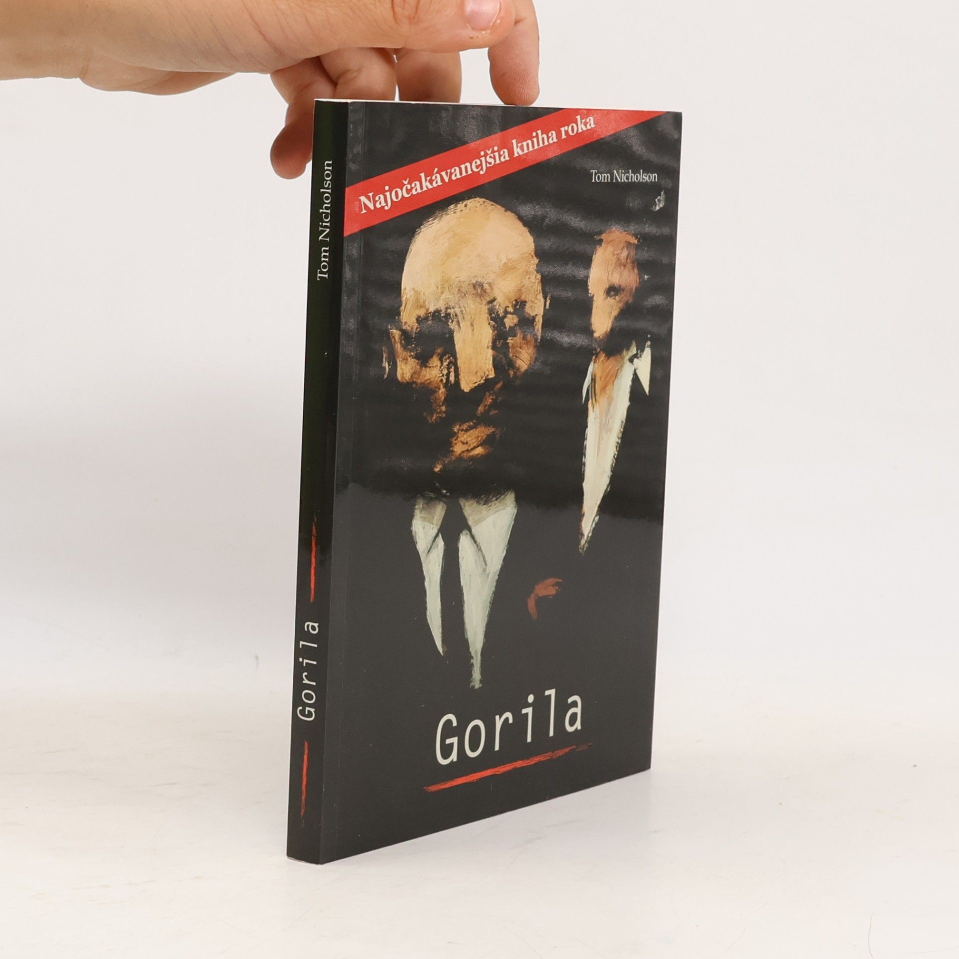 Tom Nicholson Gorila