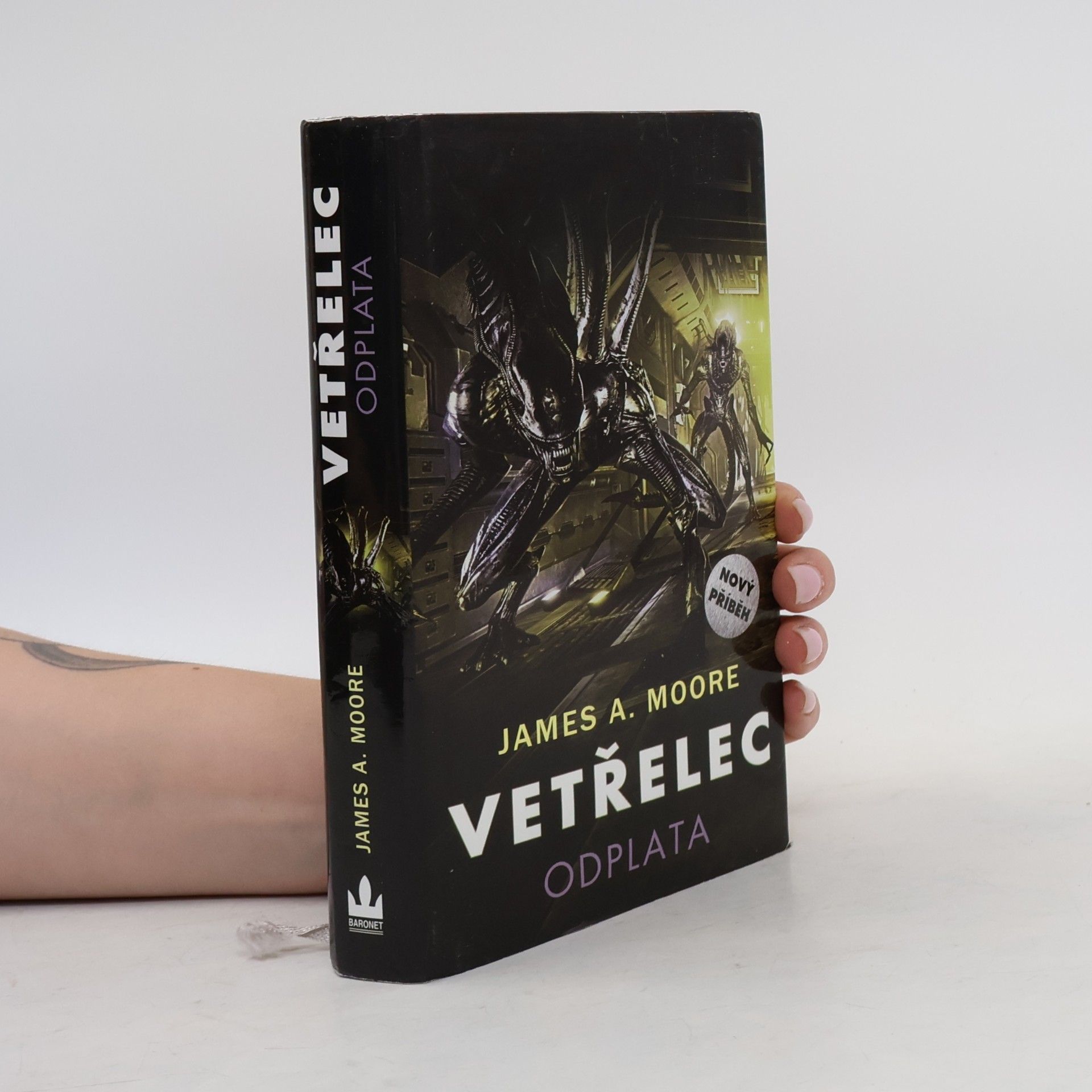 James A. Moore Vetřelec – Odplata