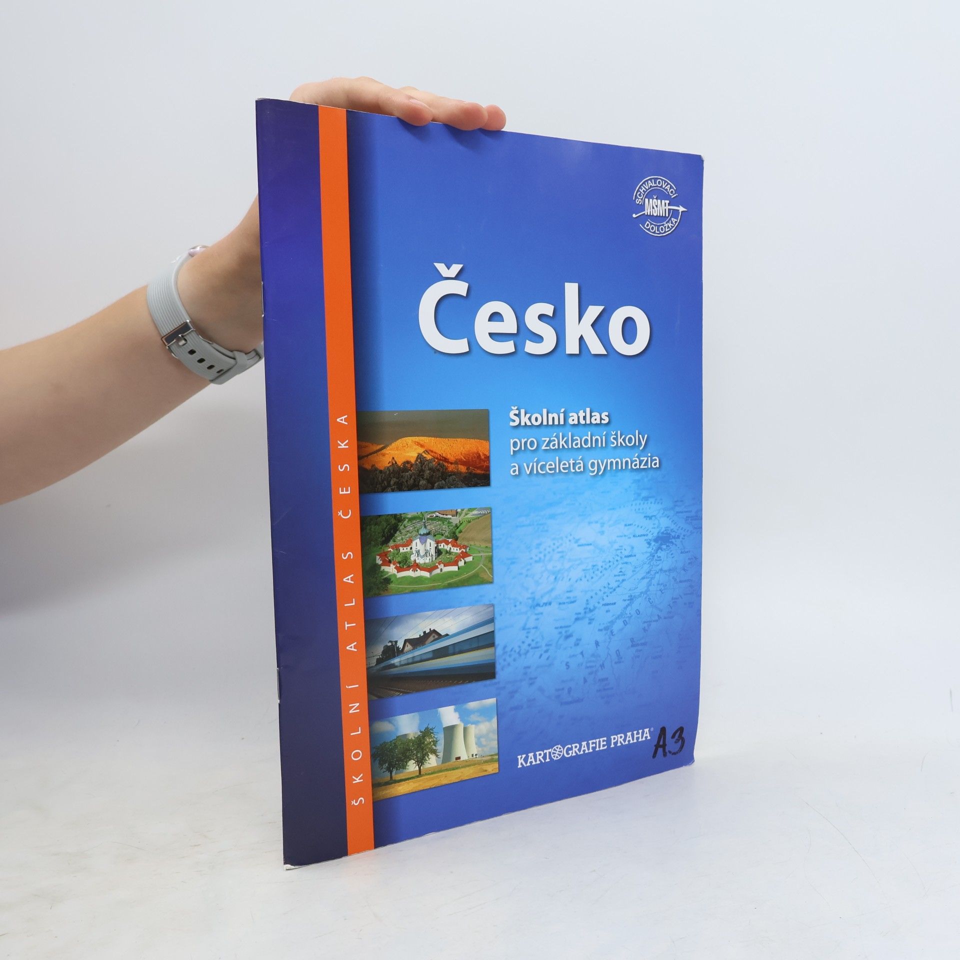 Lenka Olivová Česko : školní atlas pro základní školy a víceletá gymnázia