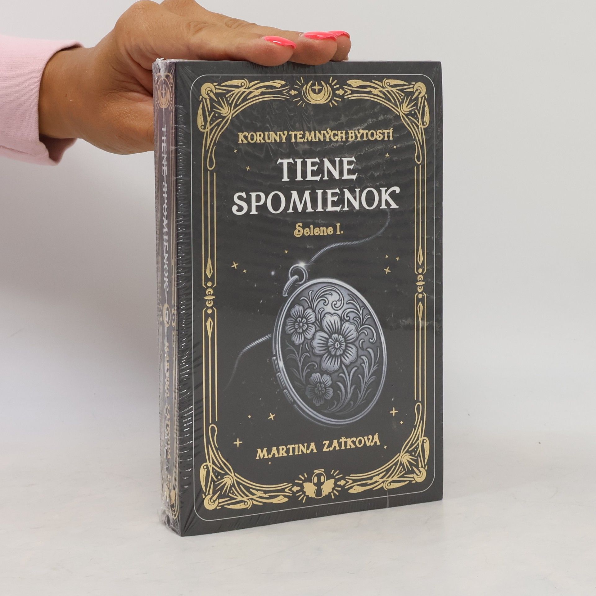 Martina Zaťková Tiene spomienok