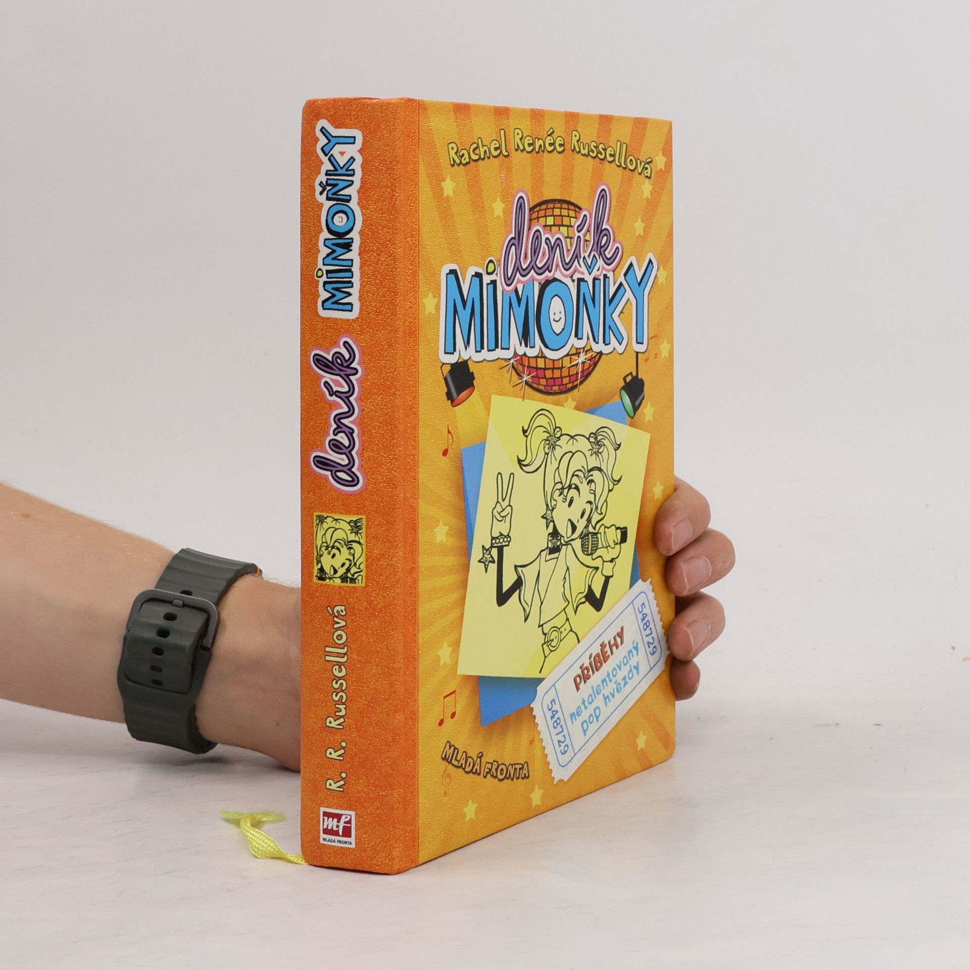 Deník mimoňky 3. Příběhy netalentovaný pop hvězdy