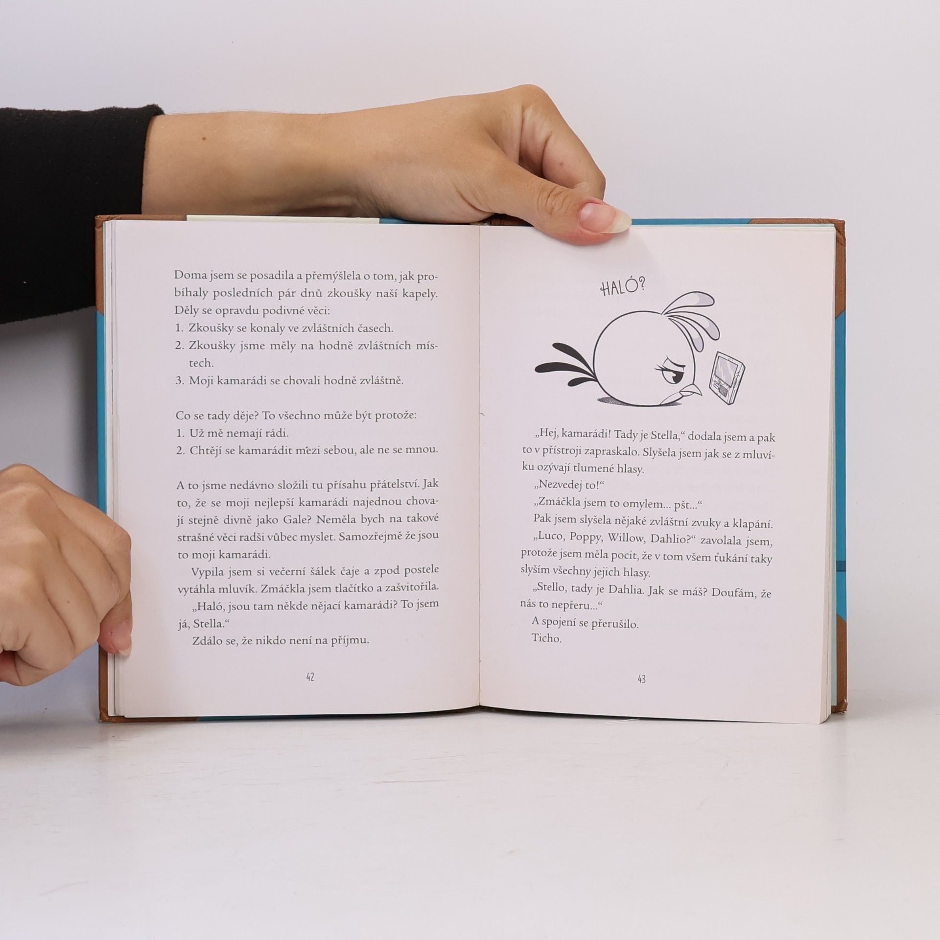 Autores varios Angry Birds Stella. Stella už toho má dost!