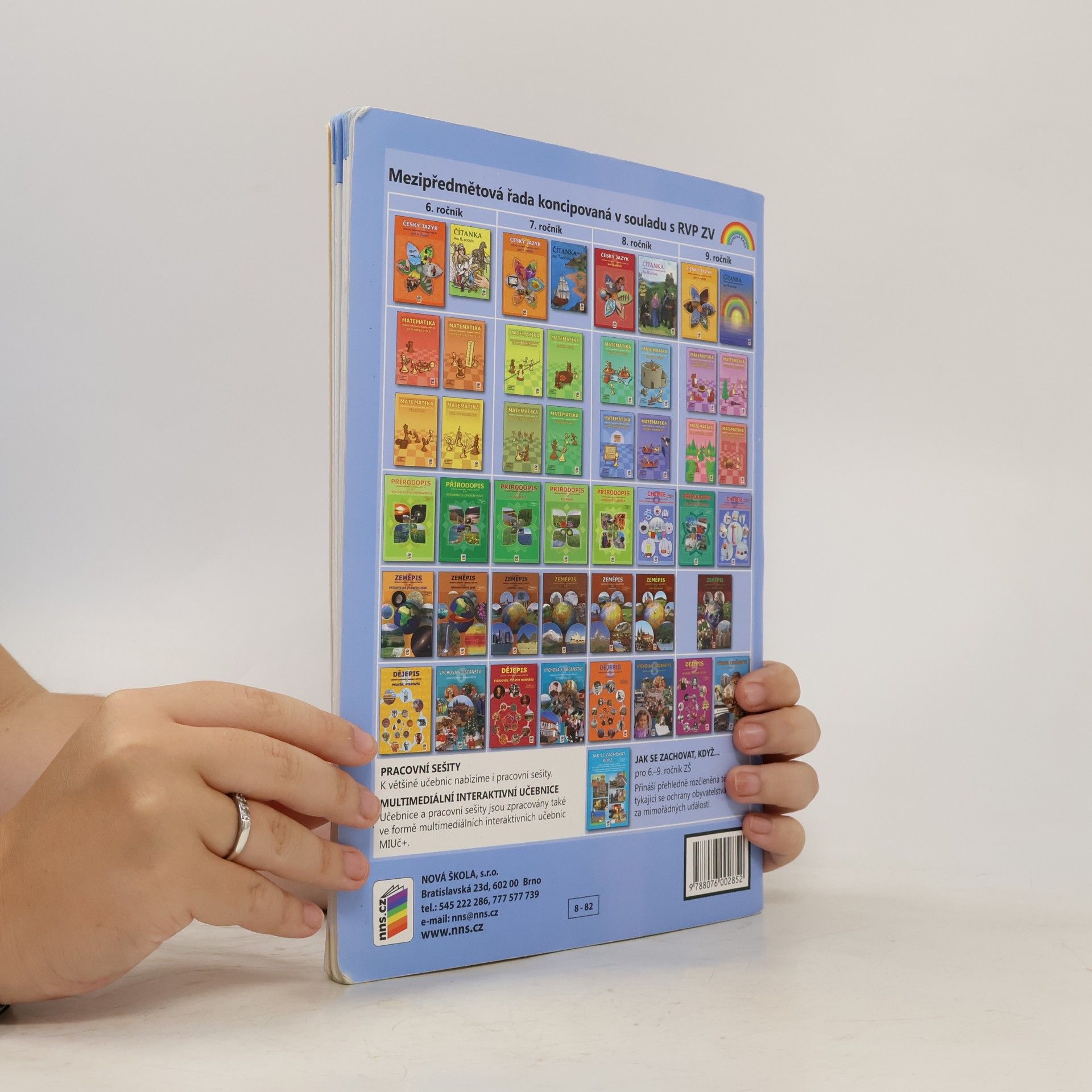 Josef Mach Chemie : úvod do obecné a anorganické chemie