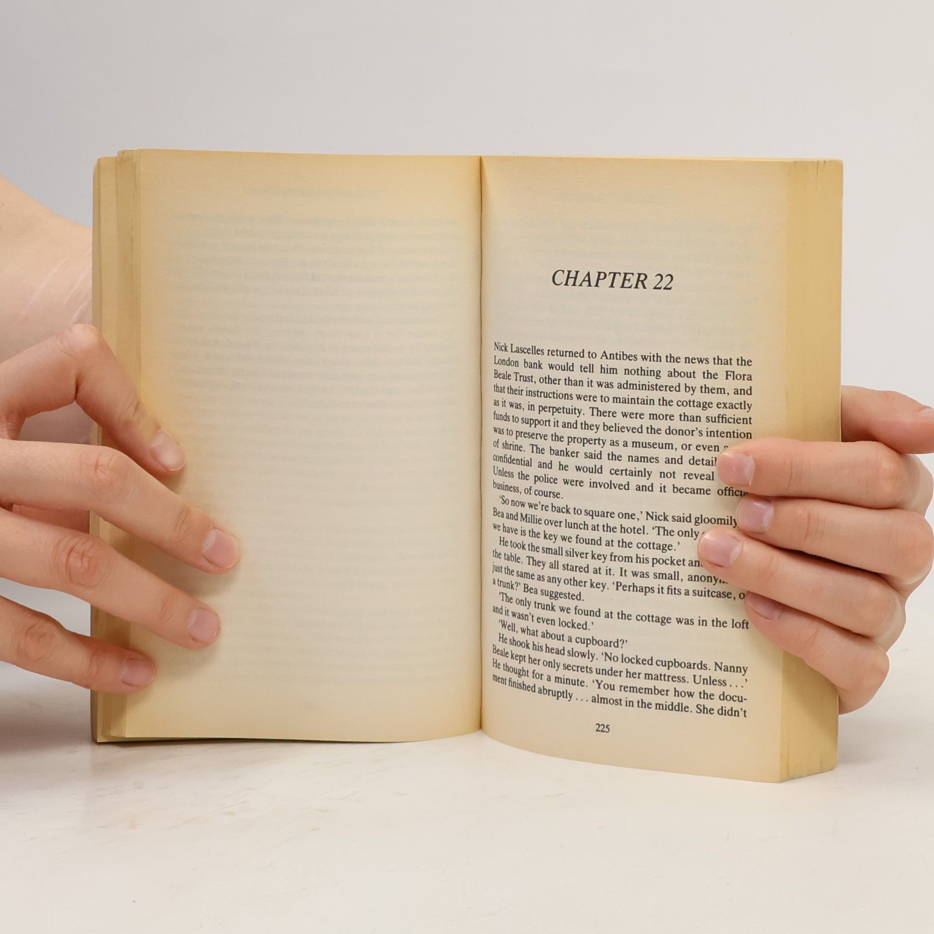 Elizabeth Adler The Secret of the Villa Mimosa