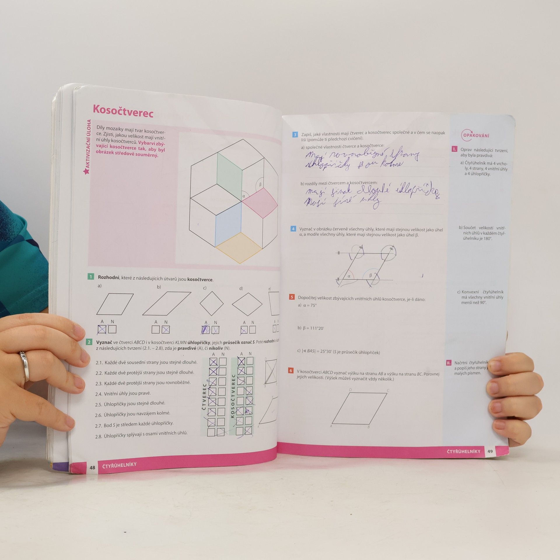 Petra Nádvorníková Matematika v pohodě 7 : pracovní sešit pro 7. ročník ZŠ a víceletá gymnázia v souladu s RVP. Geometrie