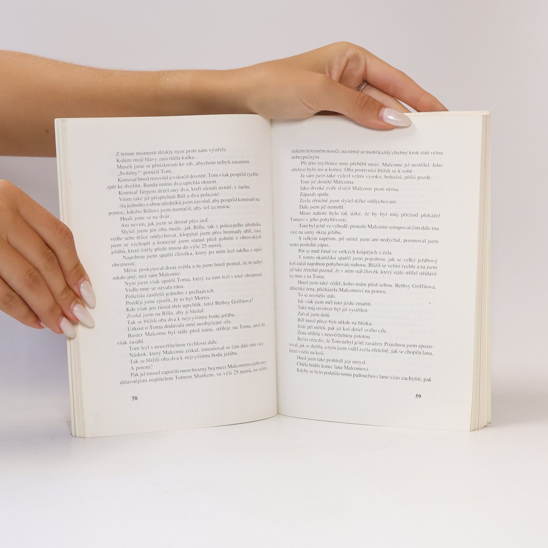 Various authors Tři detektivové a Buffalo Bill