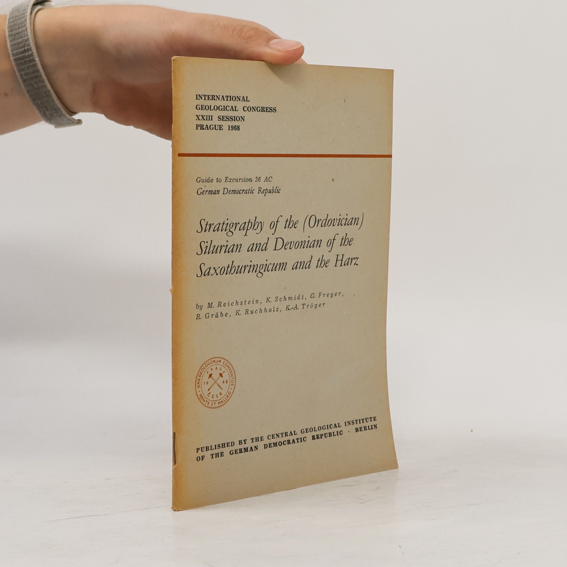 Autores varios Stratigraphy of the (Ordovician) Silurian and Devonian of the Saxothuringicum and the Harz