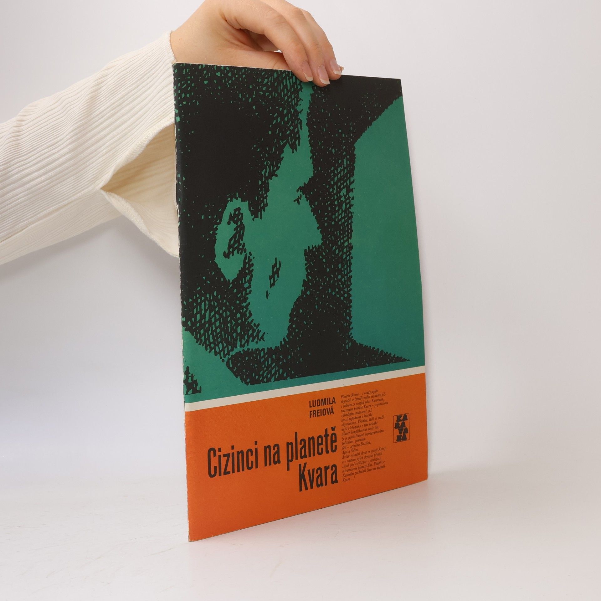 Josef Paukert Cizinci na planetě Kvara