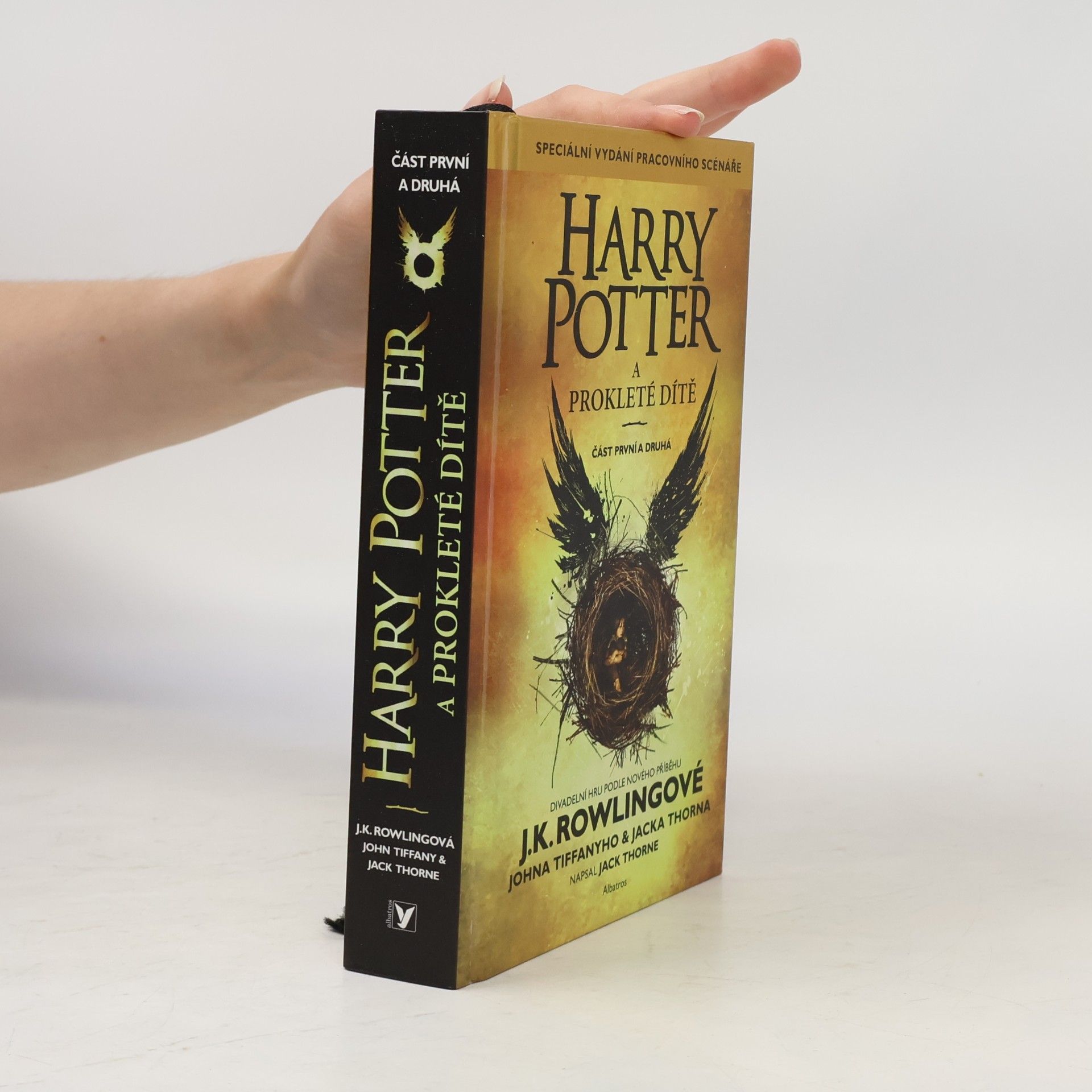 Jack Thorne Harry Potter a prokleté dítě