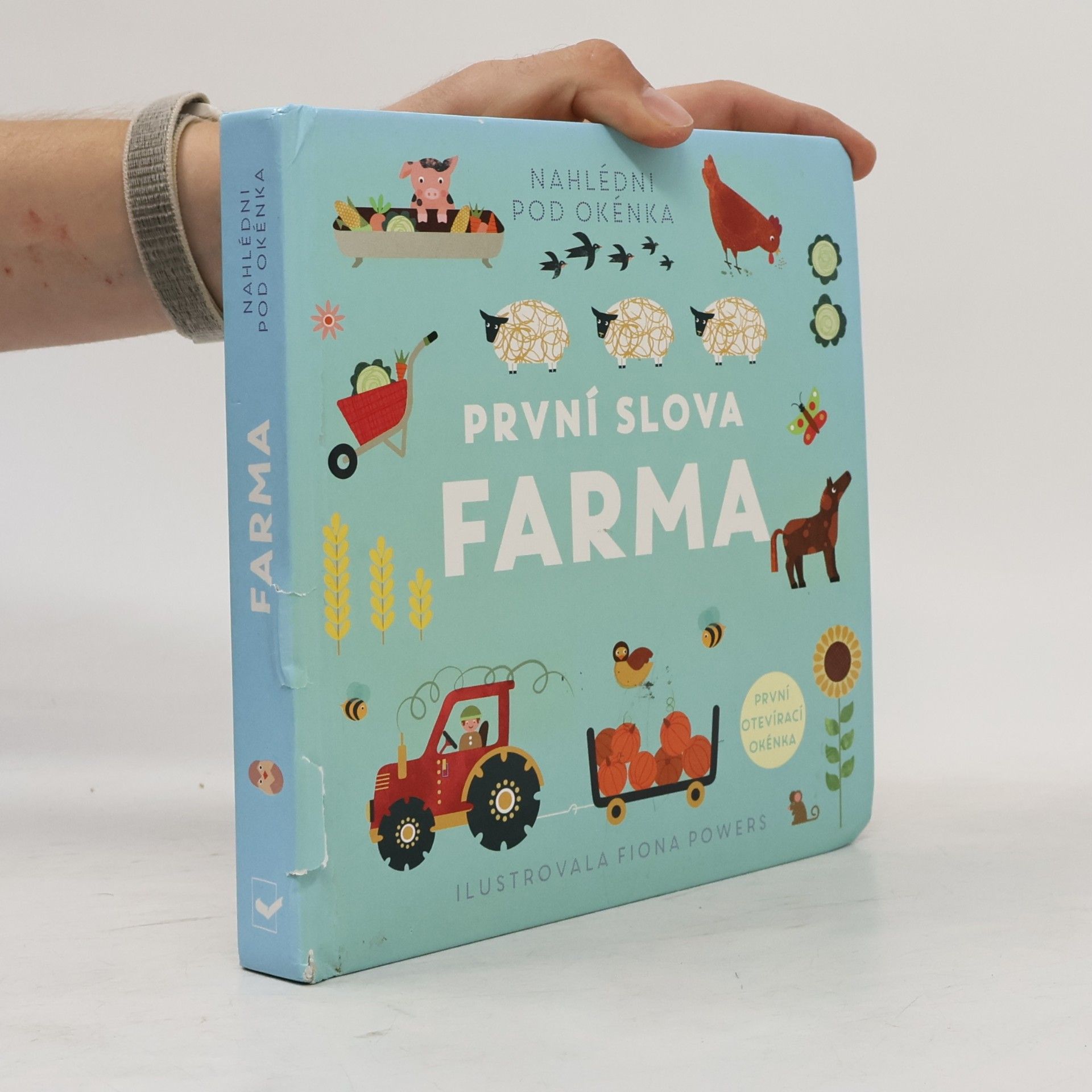 Fiona Powers Farma : první slova