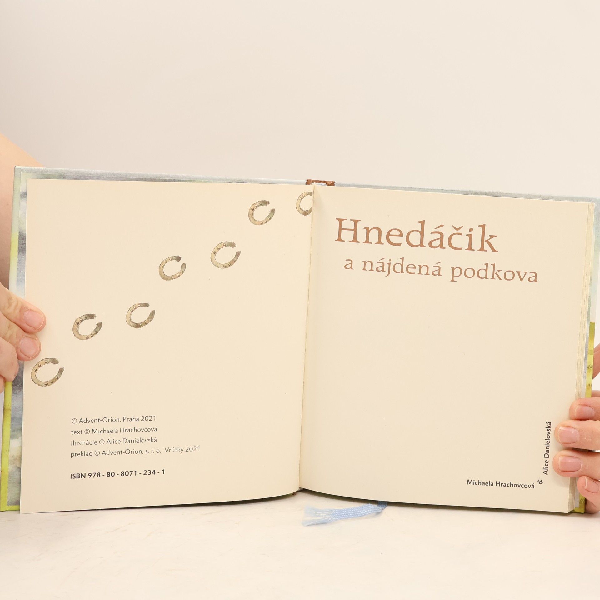 Michaela Hrachovcová Hnedáčik a nájdená podkova