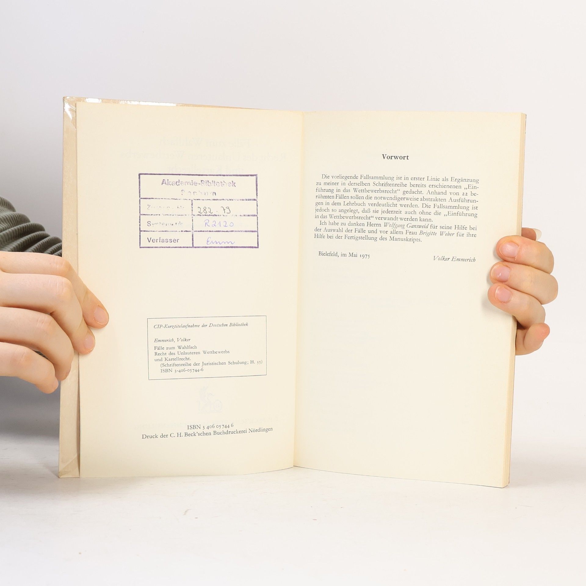 Volker Emmerich JuS-Schriftenreihe - 35: Fälle zum Wahlfach Recht des unlauteren Wettbewerbs und Kartellrecht