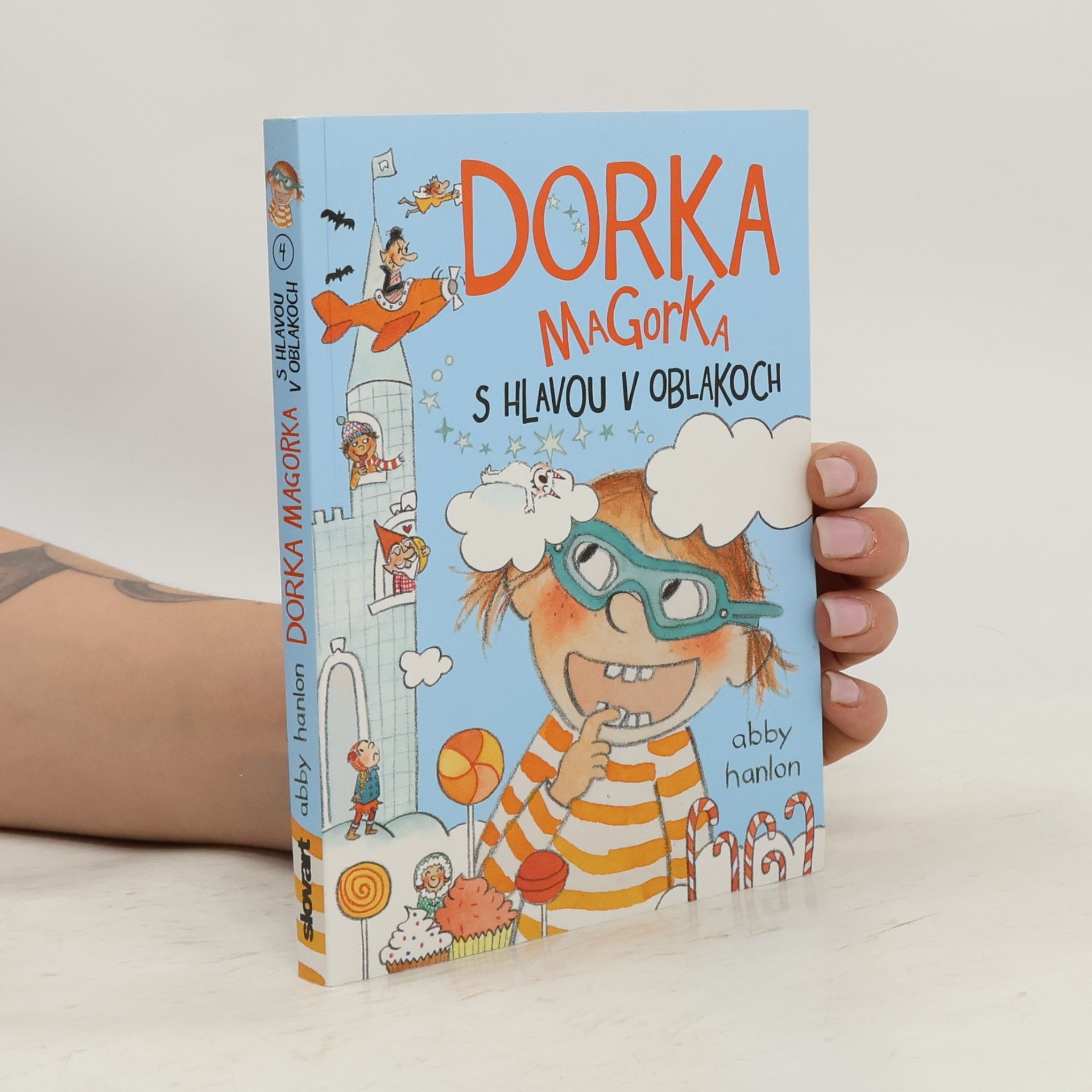Abby Hanlon Dorka Magorka s hlavou v oblakoch