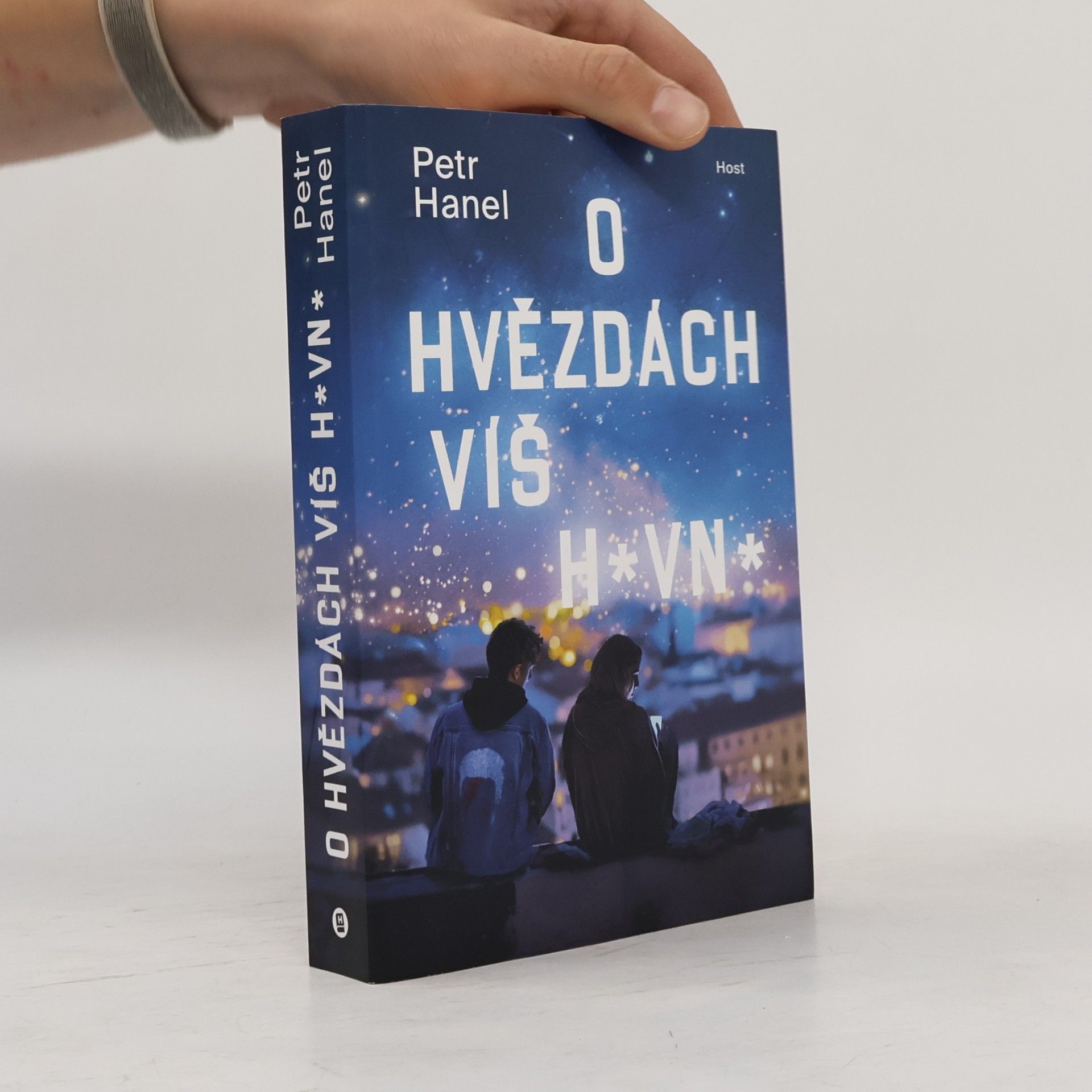 Petr Hanel O hvězdách víš h*vn*