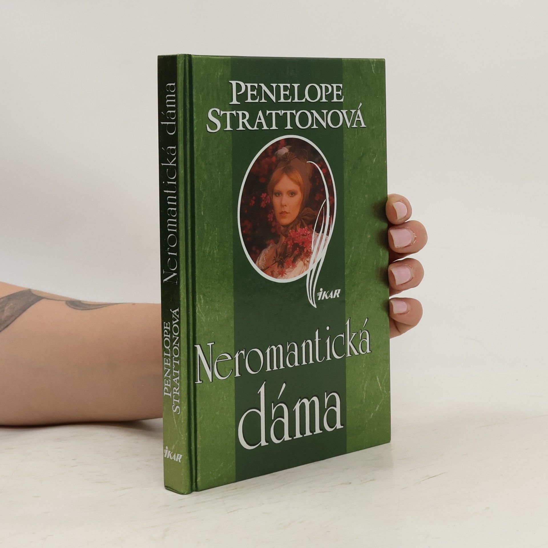 Penelope Stratton Neromantická dáma