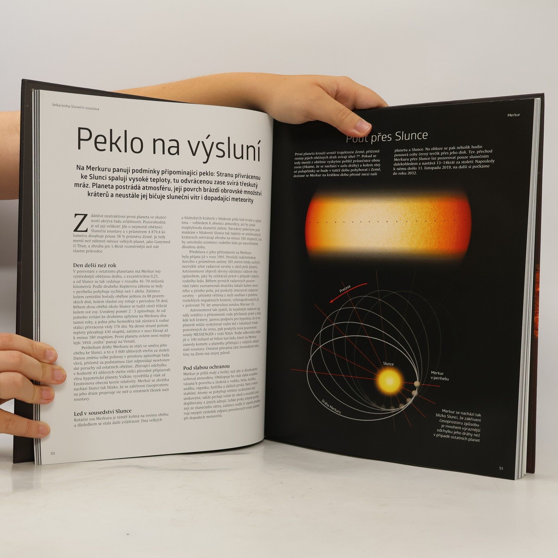 Collectif d'auteurs Sluneční soustava : velká kniha