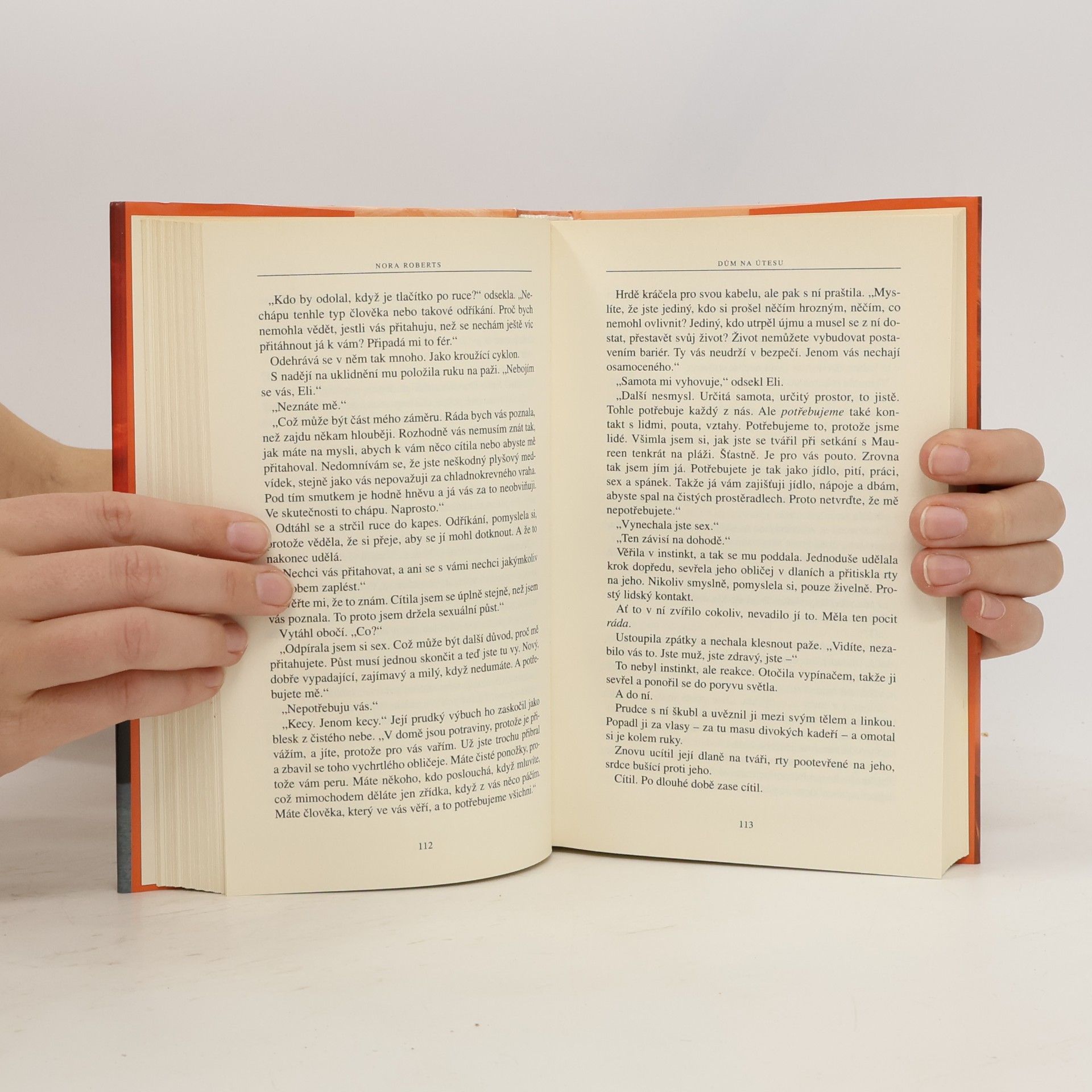 Nora Roberts Dům na útesu