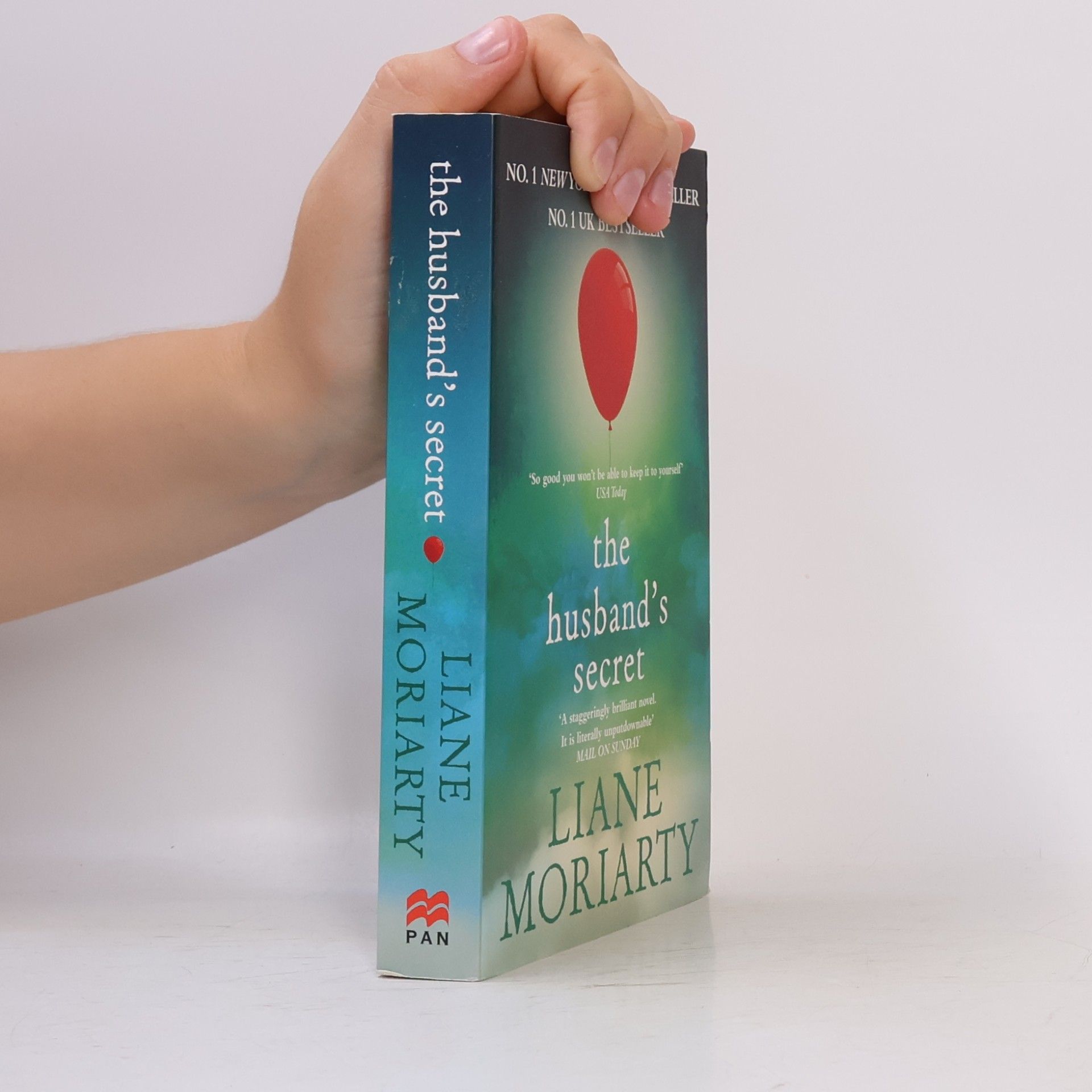 Liane Moriarty The Husband's Secret