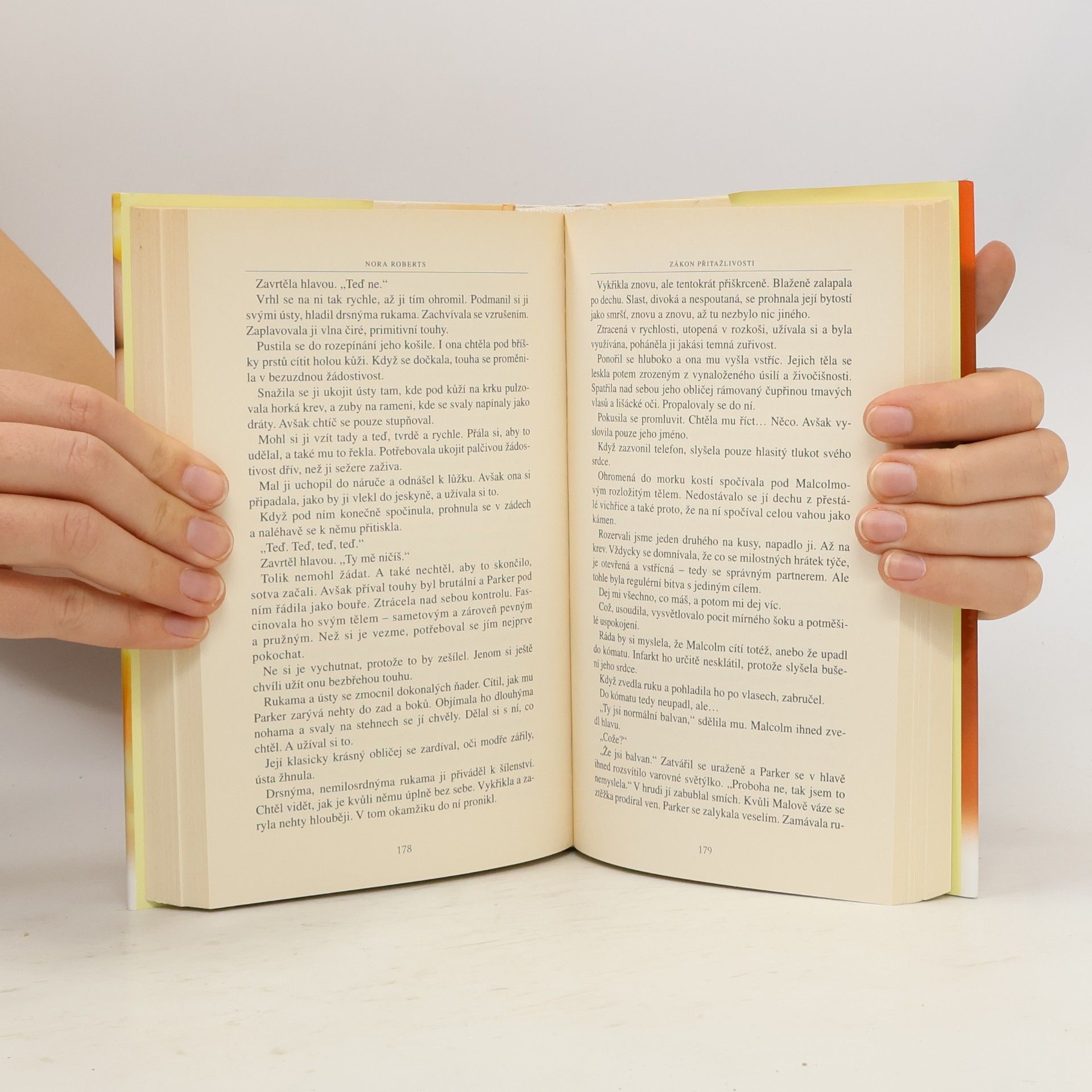Nora Roberts Zákon přitažlivosti