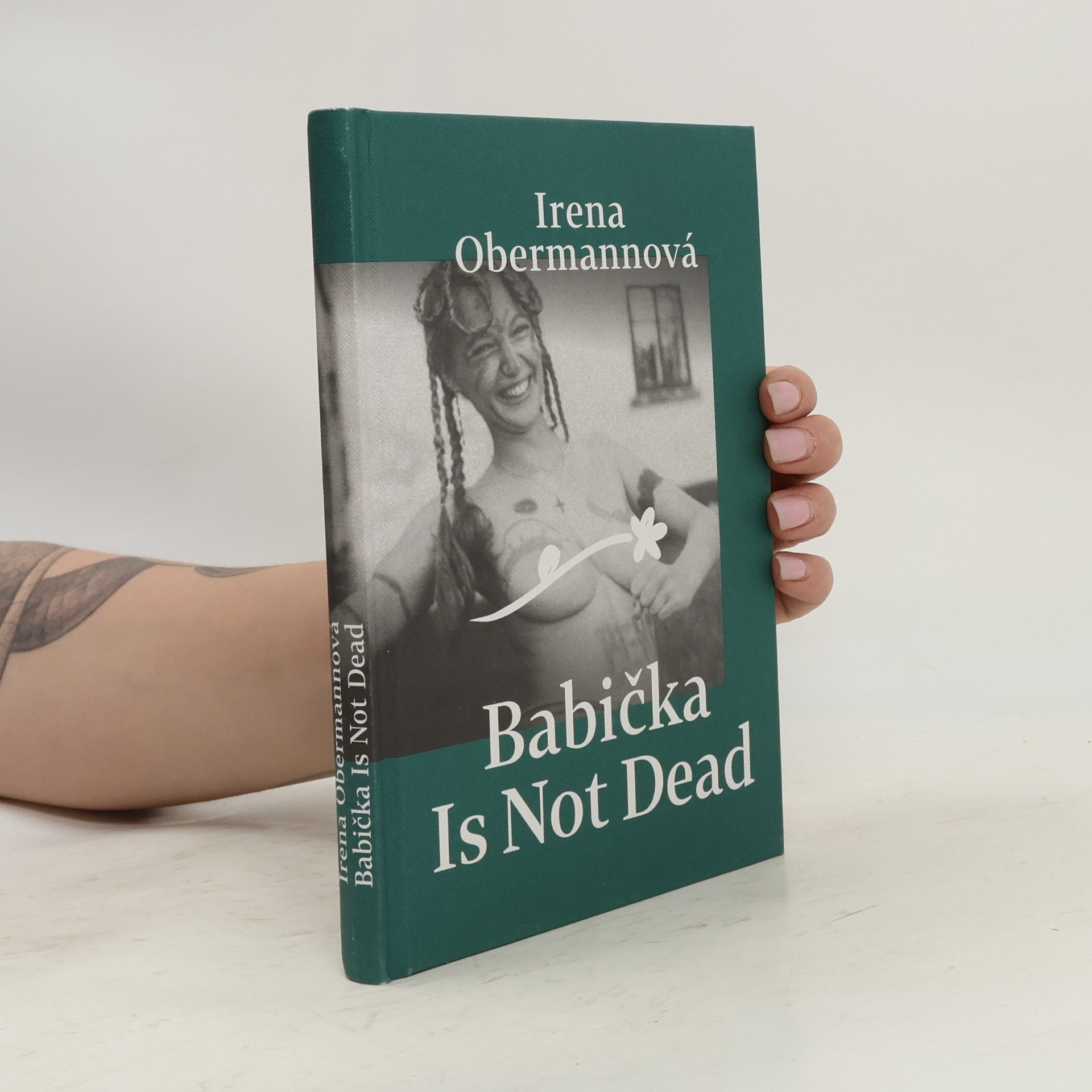 Irena Obermannová Babička is not dead