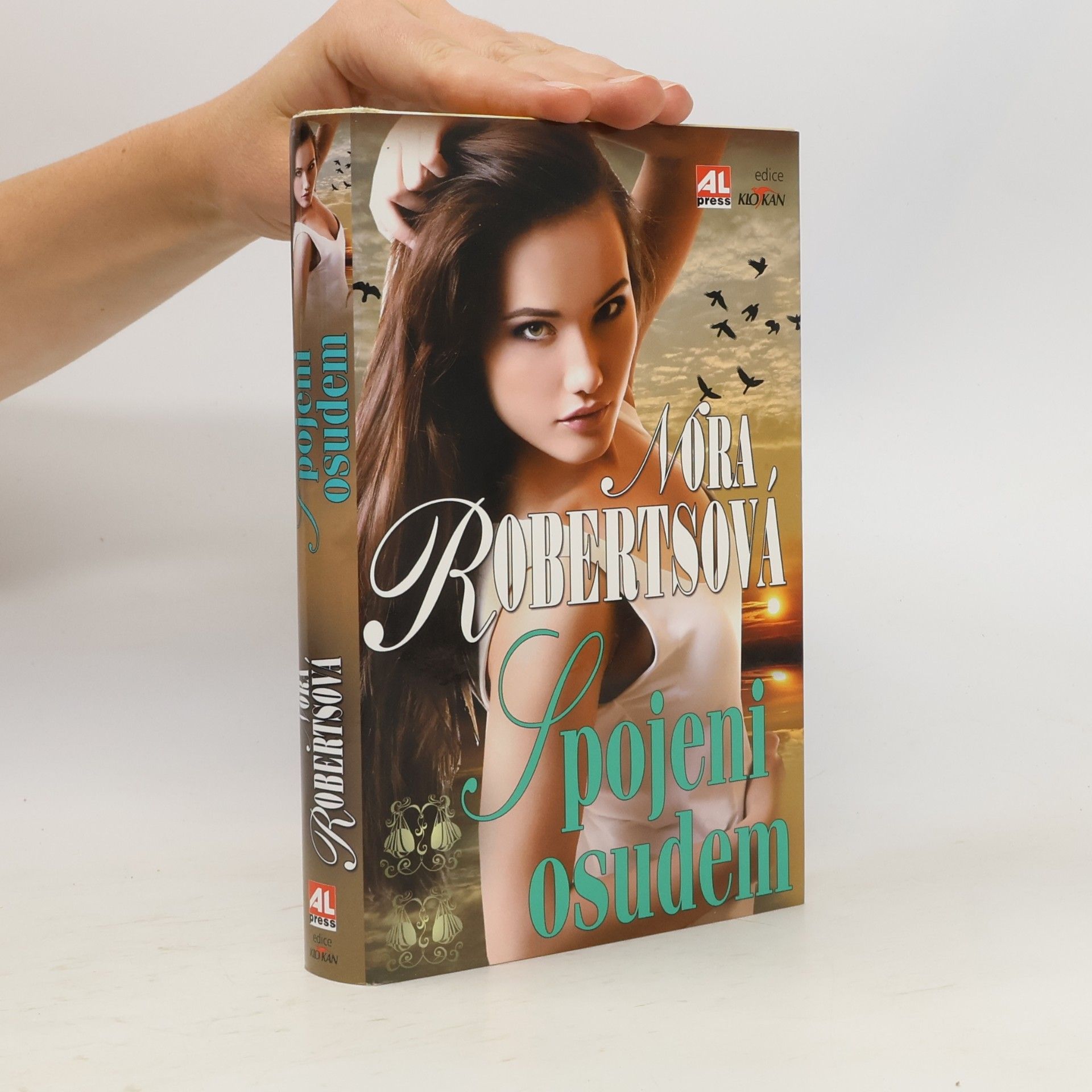 Nora Roberts Spojeni osudem